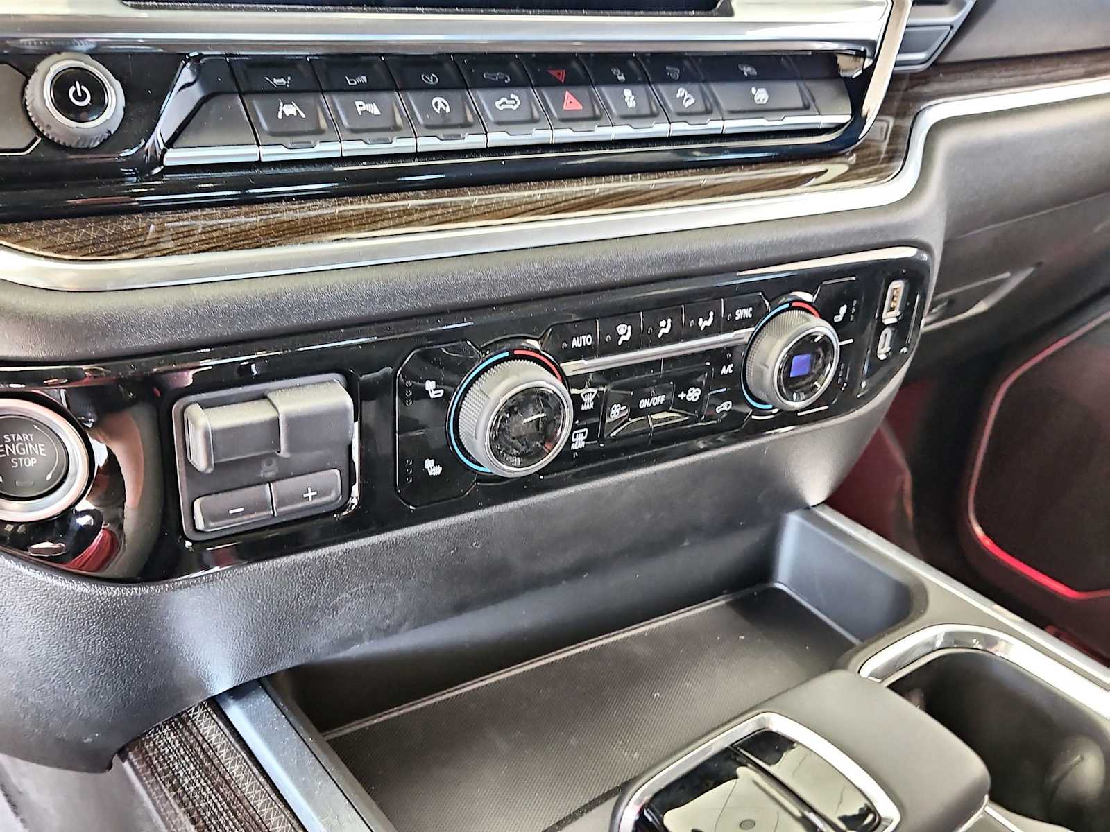 Thumbnail: 2025 Chevrolet Silverado 1500 - 20