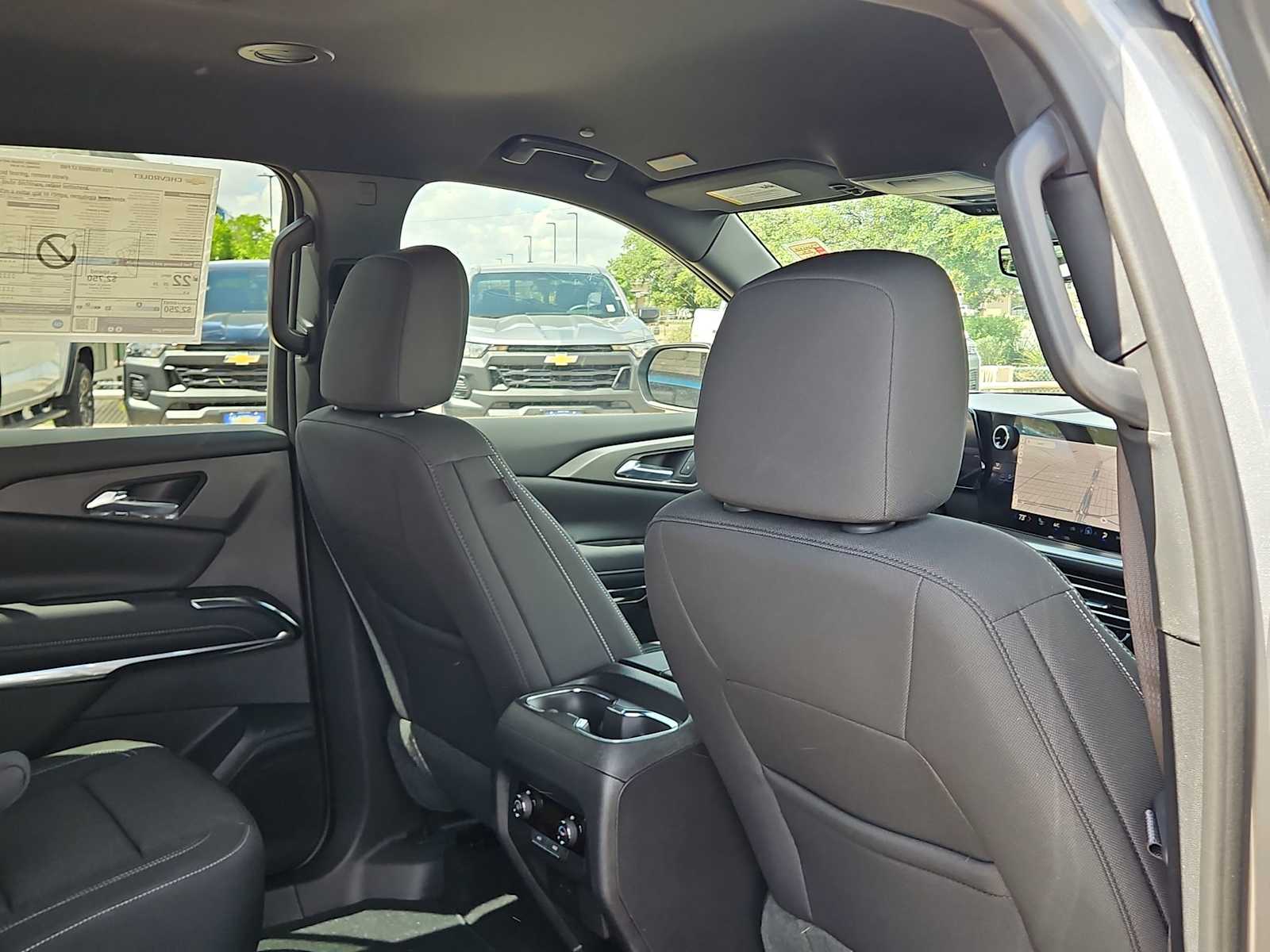 Thumbnail: 2026 Chevrolet Traverse - 17