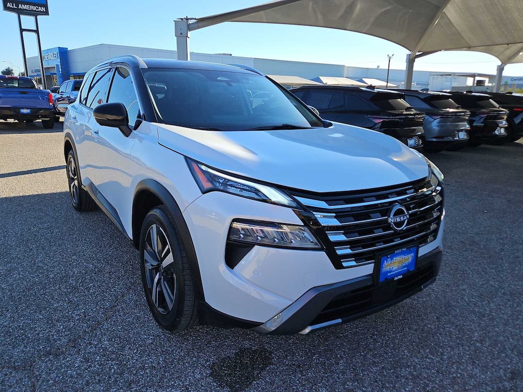 Used 2024 Nissan Rogue SL SUV