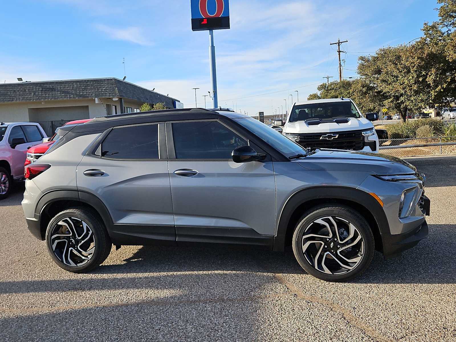 Thumbnail: 2026 Chevrolet TrailBlazer - 9