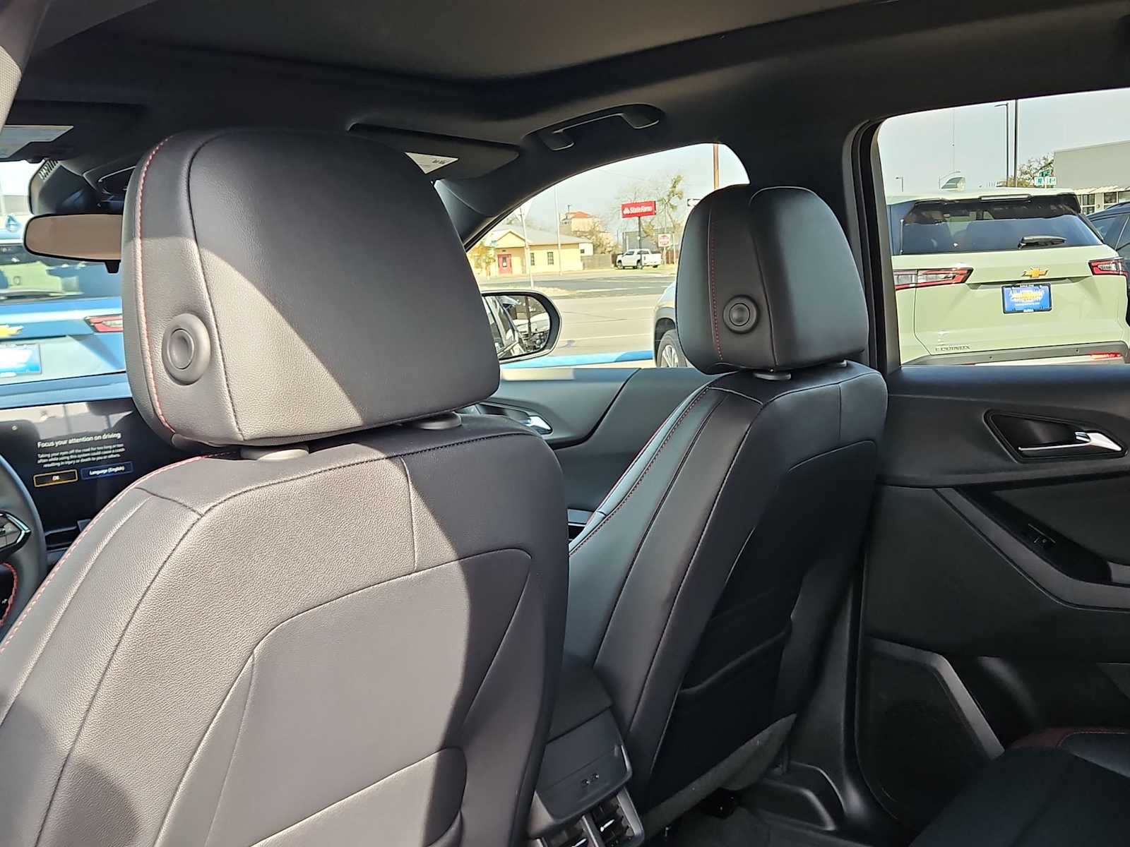 Thumbnail: 2026 Chevrolet Equinox - 15