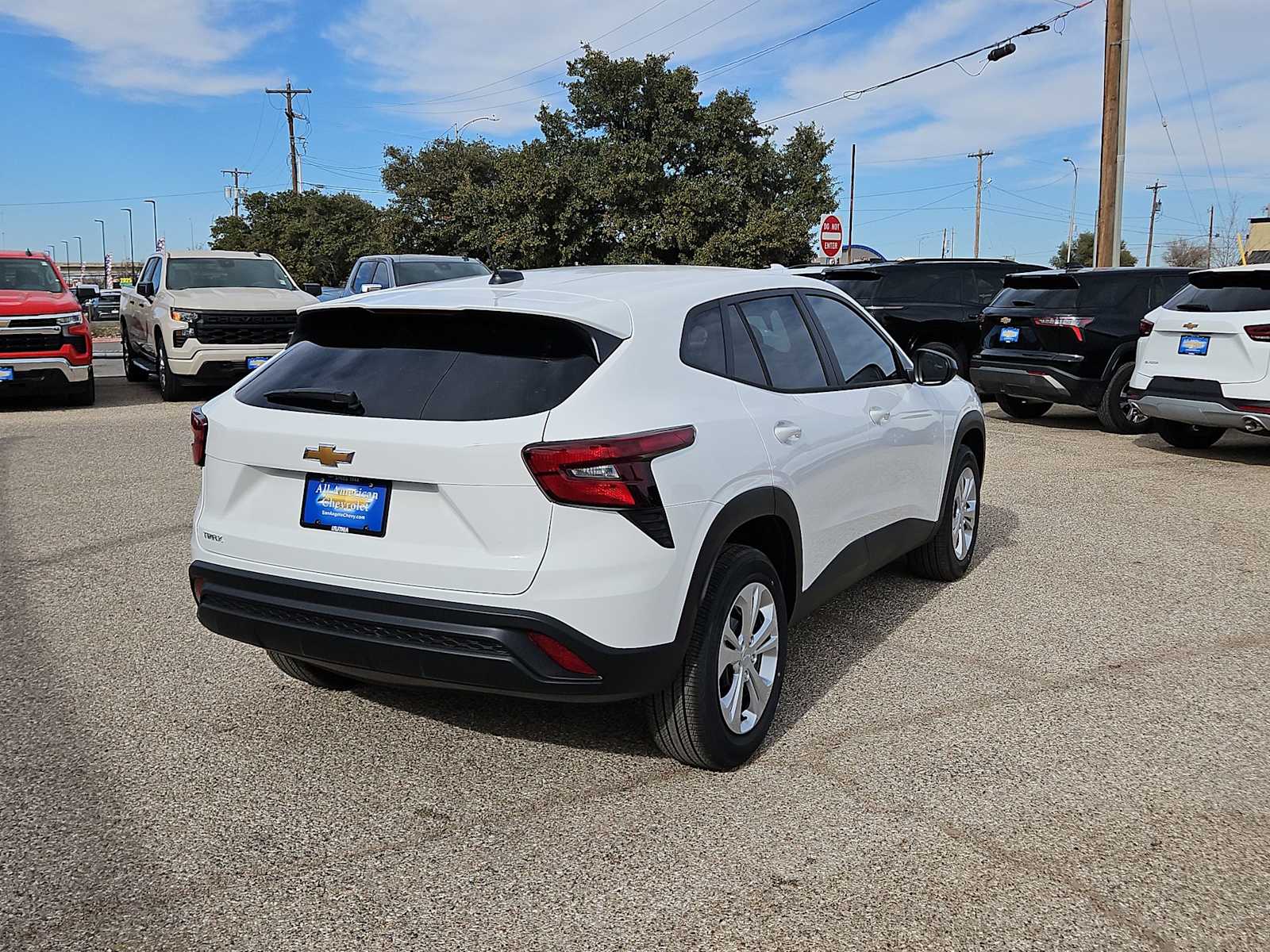 Thumbnail: 2026 Chevrolet Trax - 8