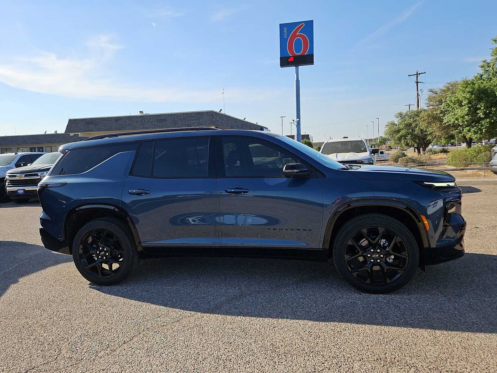 Thumbnail: 2026 Chevrolet Traverse - 9