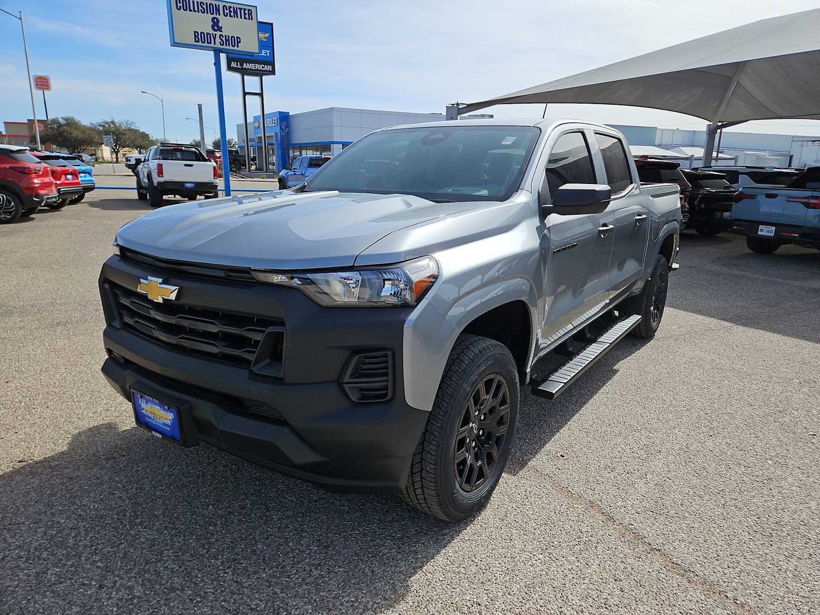 Thumbnail: 2026 Chevrolet Colorado - 4