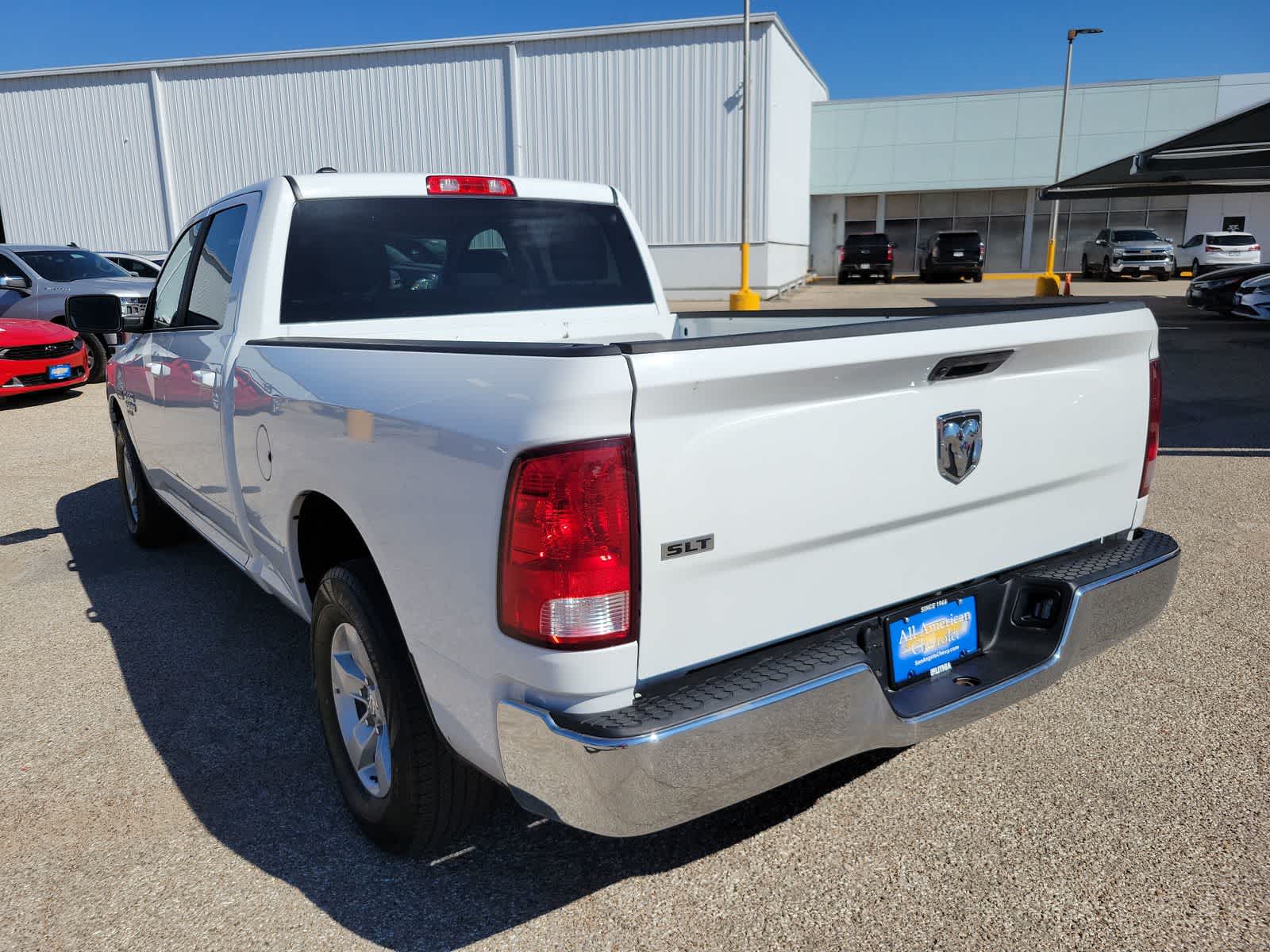 Thumbnail: 2021 RAM 1500 Classic - 12