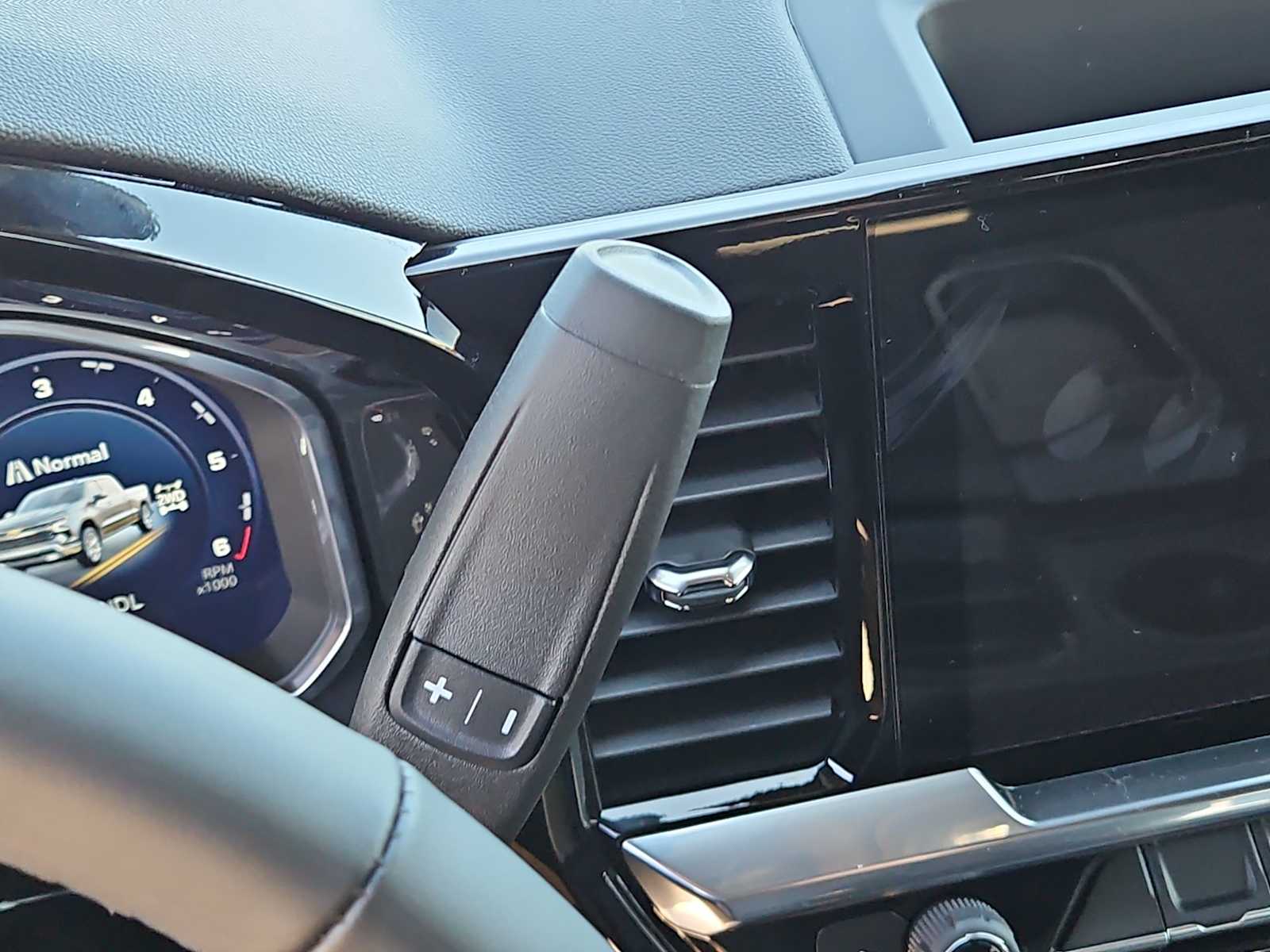 Thumbnail: 2026 Chevrolet Silverado 1500 - 21