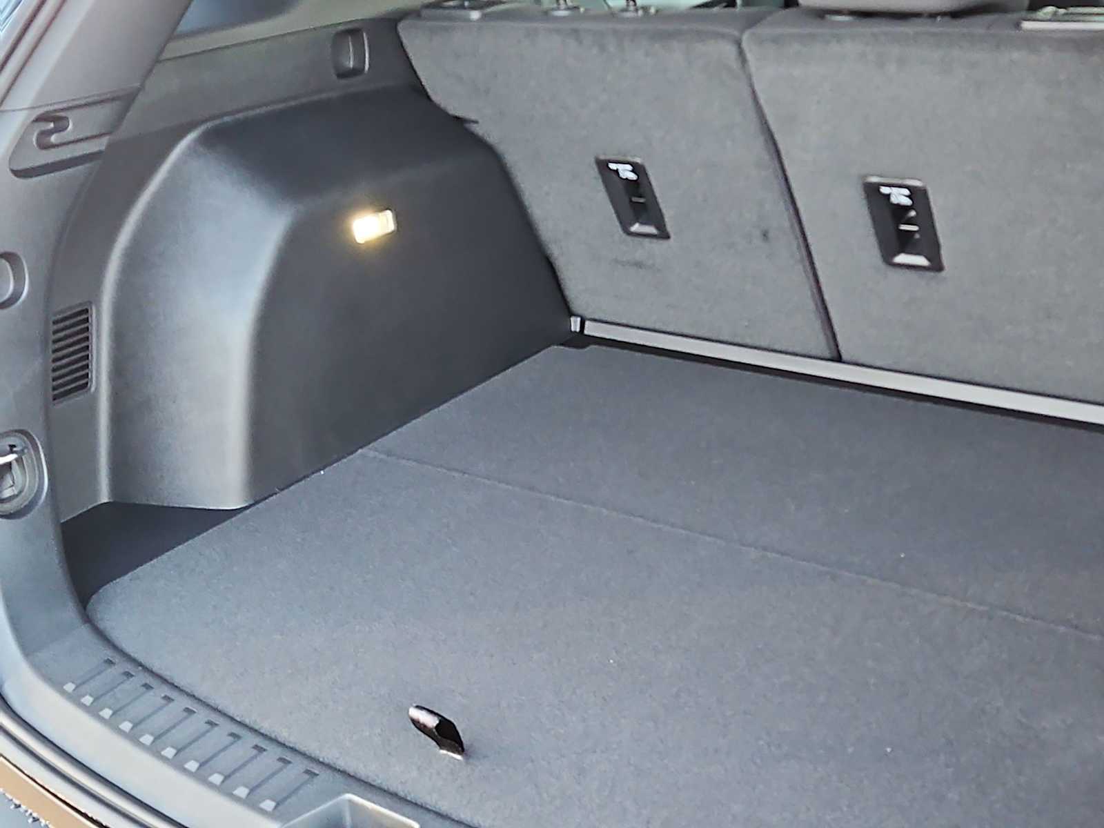 Thumbnail: 2026 Chevrolet Equinox - 23