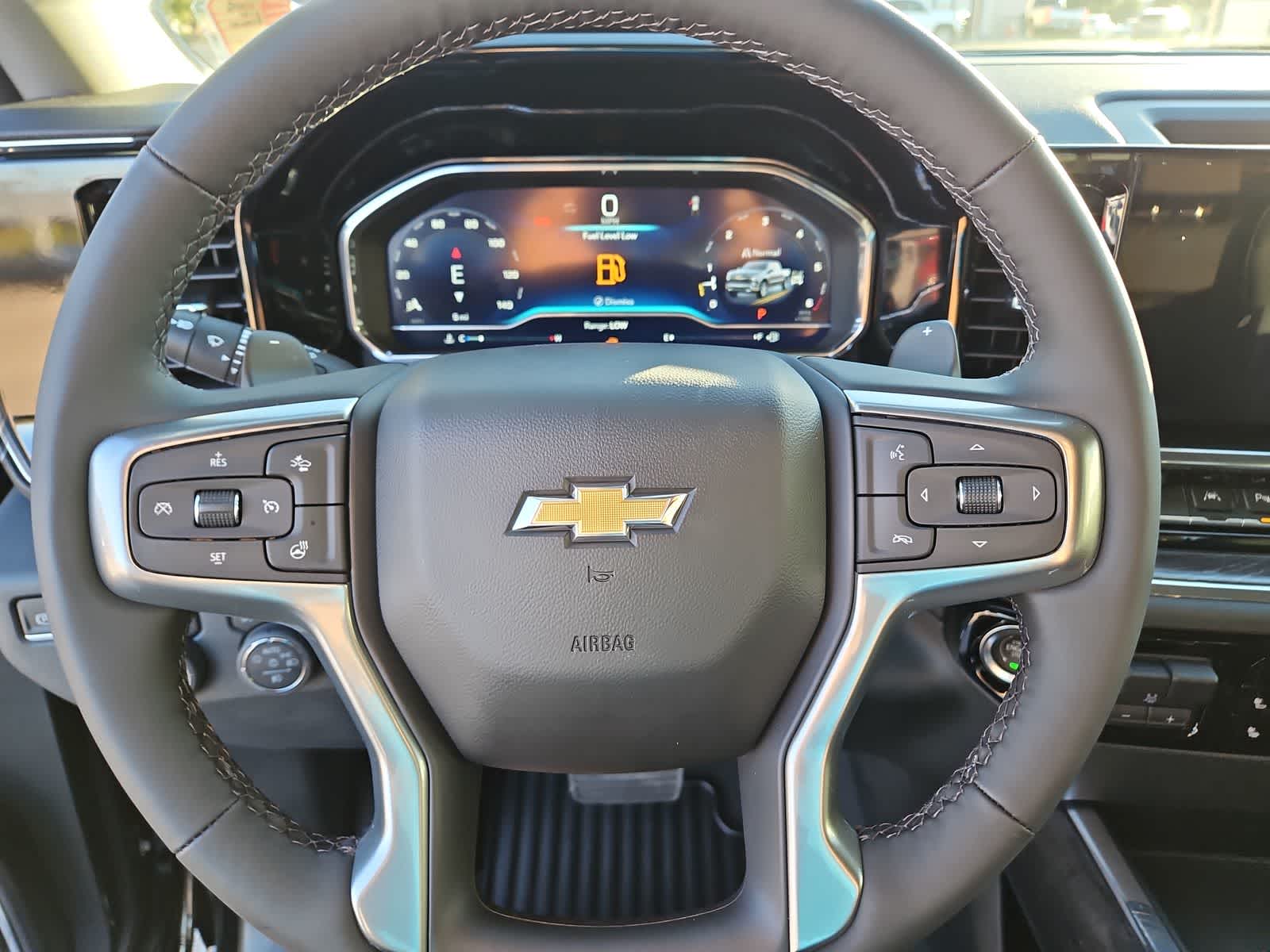Thumbnail: 2024 Chevrolet Silverado 1500 - 15