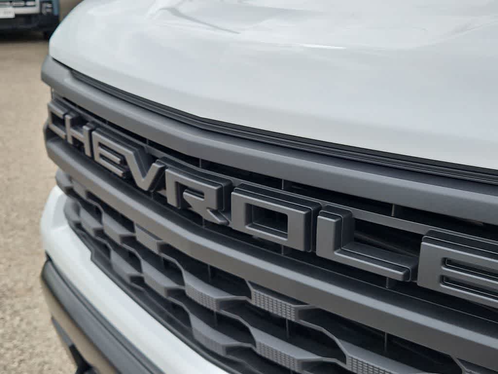 Thumbnail: 2026 Chevrolet Silverado 1500 - 12