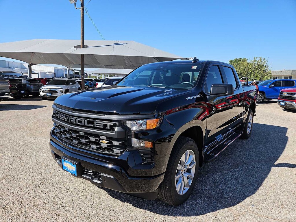 New 2026 Chevrolet Silverado 1500 Custom Truck Crew Cab