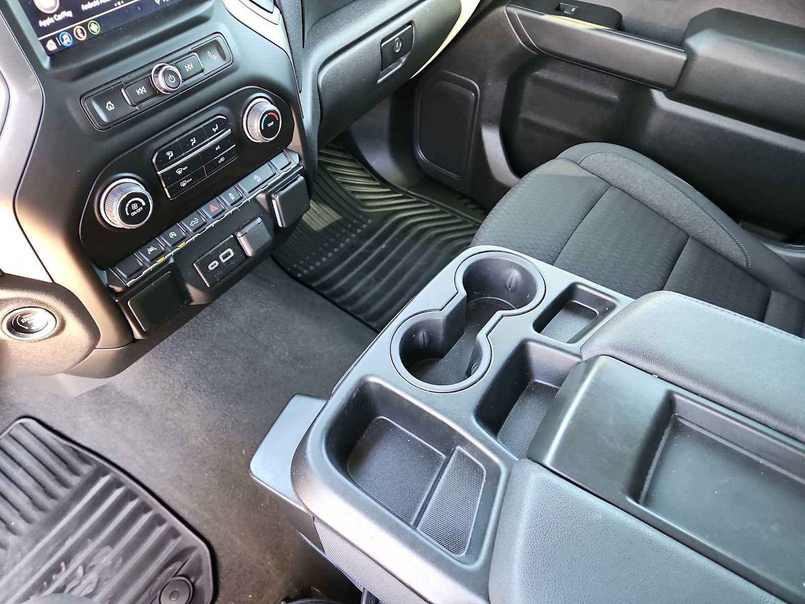 Thumbnail: 2024 Chevrolet Silverado 1500 - 19