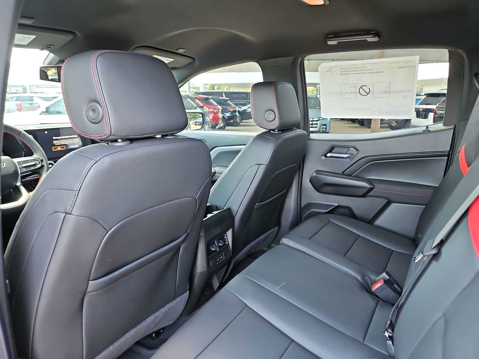 Thumbnail: 2026 Chevrolet Colorado - 18