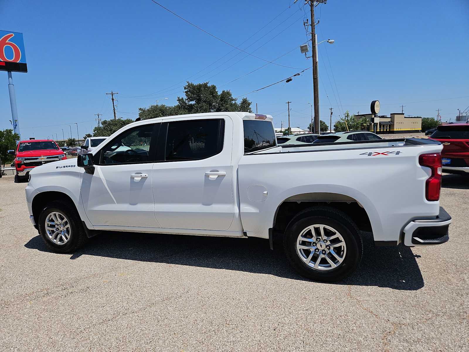 Thumbnail: 2021 Chevrolet Silverado 1500 - 3