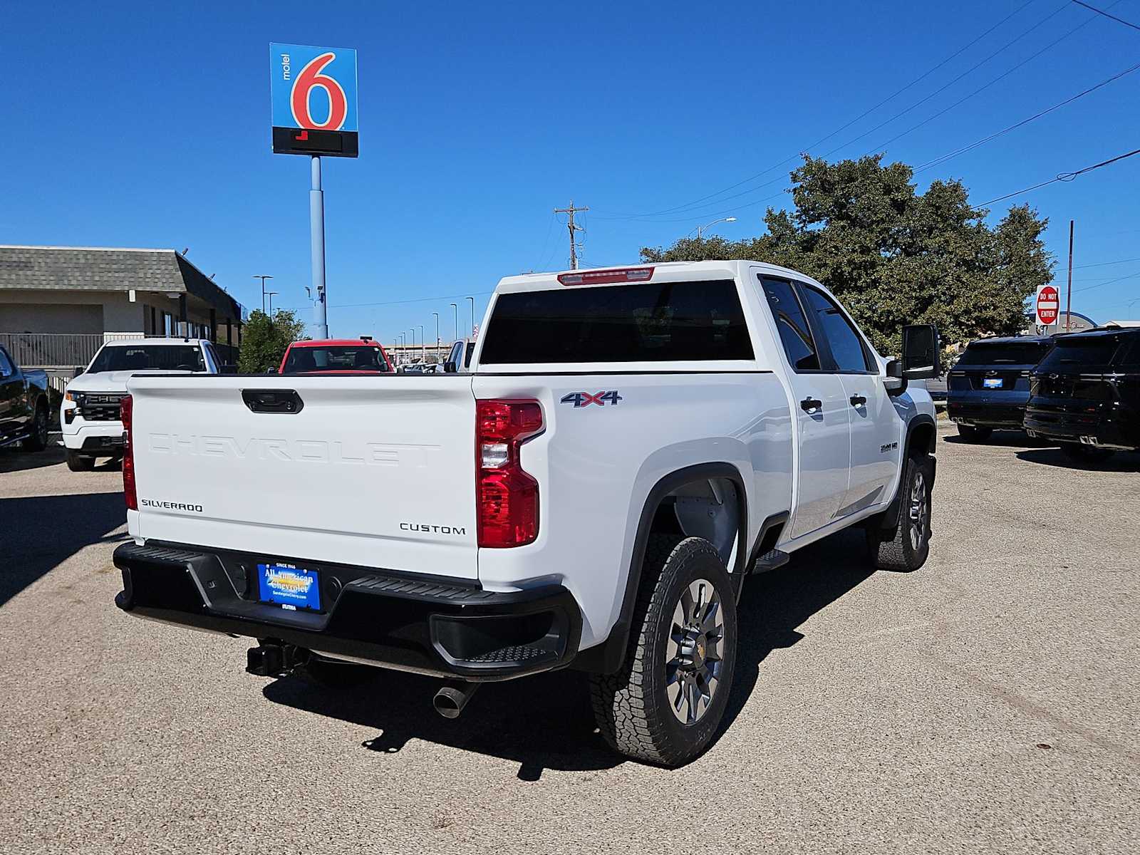 Thumbnail: 2026 Chevrolet Silverado 2500 - 8