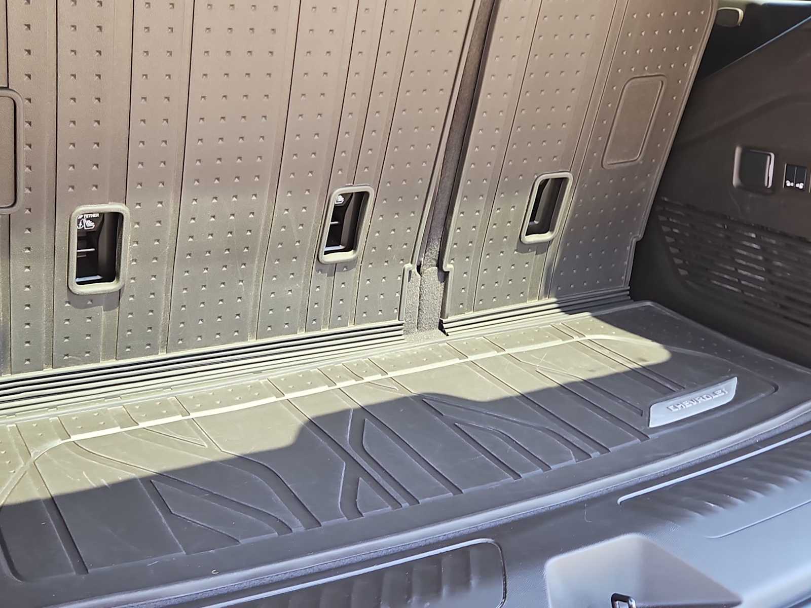 Thumbnail: 2024 Chevrolet Tahoe - 23