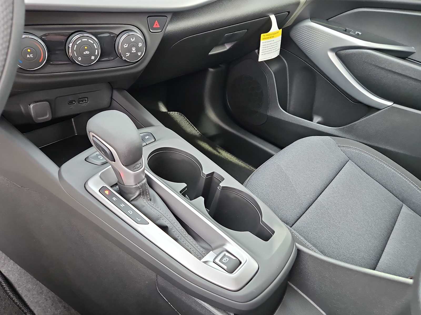 Thumbnail: 2026 Chevrolet Trax - 20