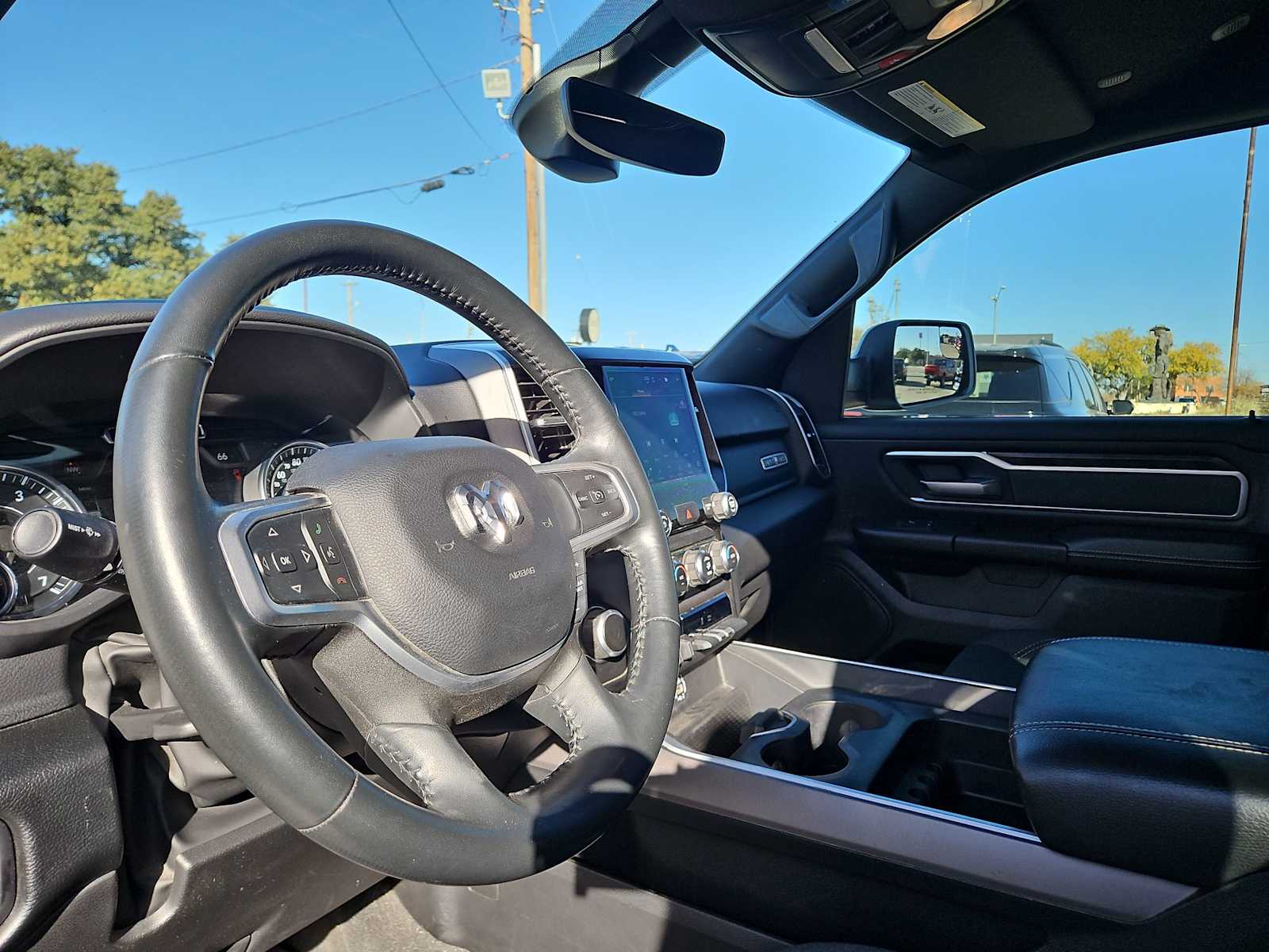 Thumbnail: 2022 RAM 1500 - 10