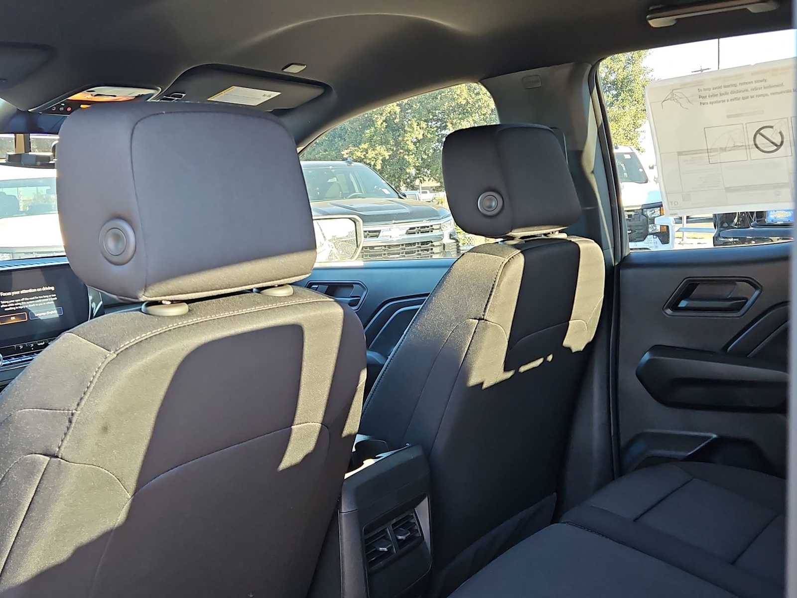 Thumbnail: 2026 Chevrolet Colorado - 14