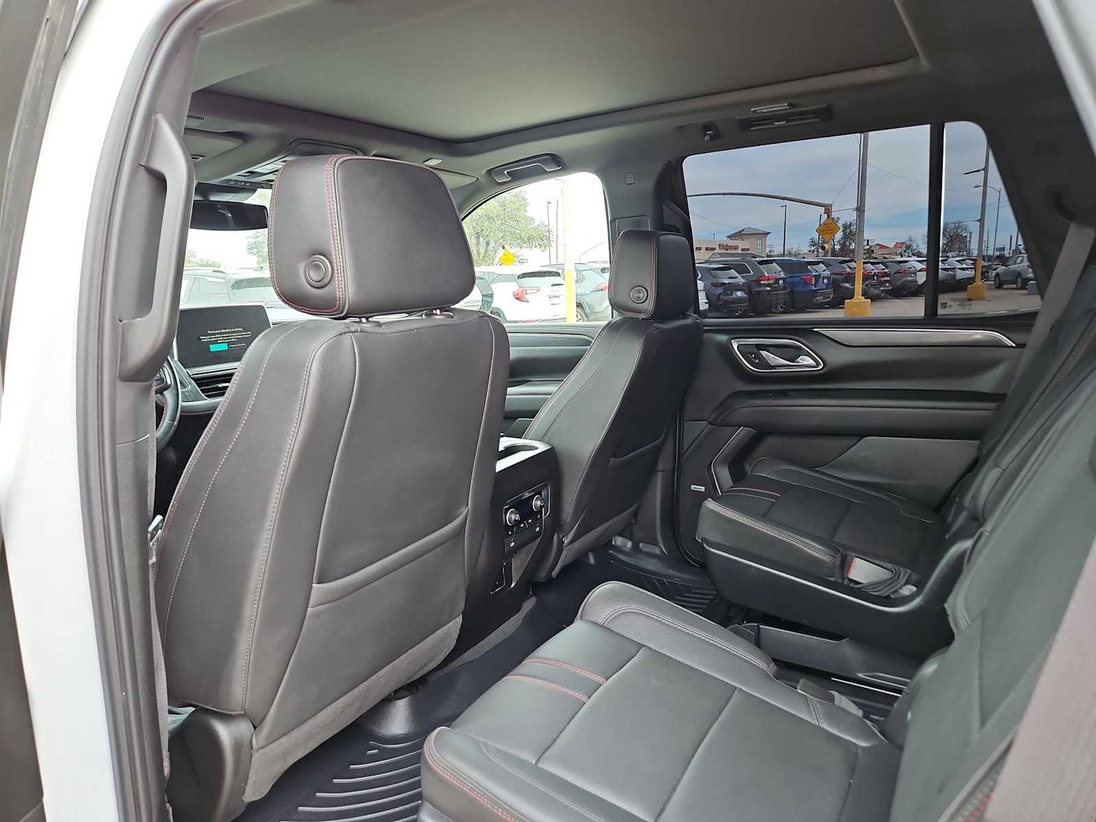 Thumbnail: 2023 Chevrolet Tahoe - 19