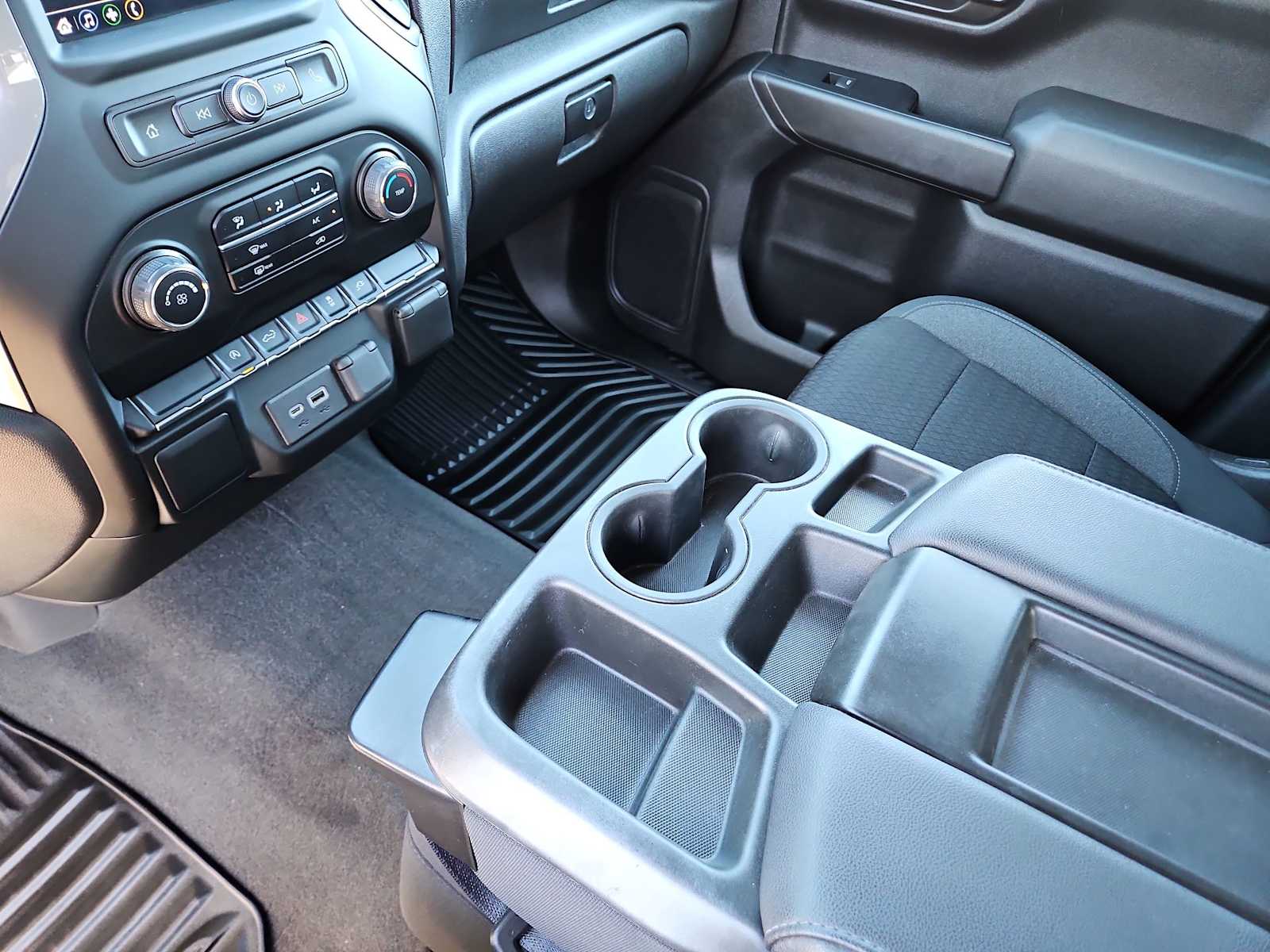 Thumbnail: 2022 Chevrolet Silverado 1500 - 20