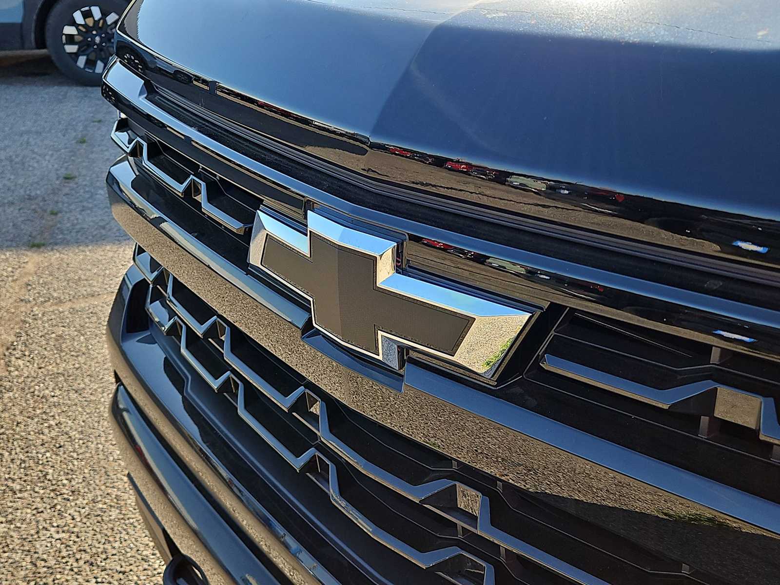 Thumbnail: 2026 Chevrolet Silverado 1500 - 13