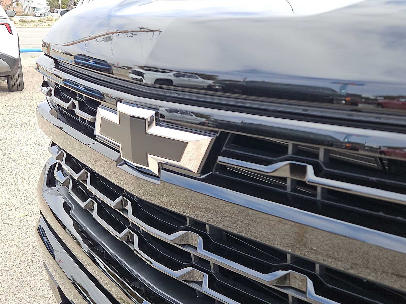 Thumbnail: 2026 Chevrolet Silverado 1500 - 13