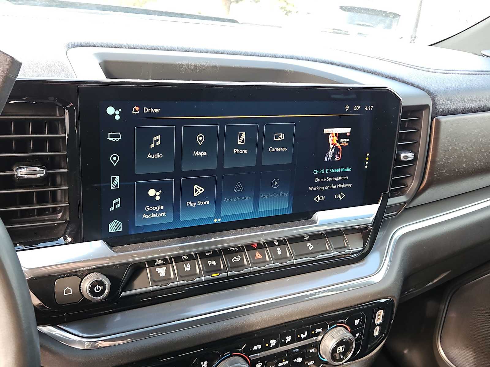 Thumbnail: 2024 Chevrolet Silverado 2500 - 24