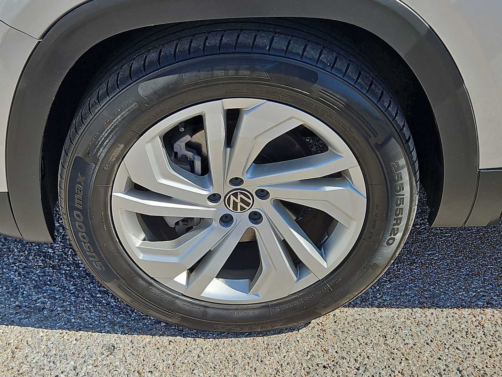 Thumbnail: 2021 Volkswagen Atlas - 12