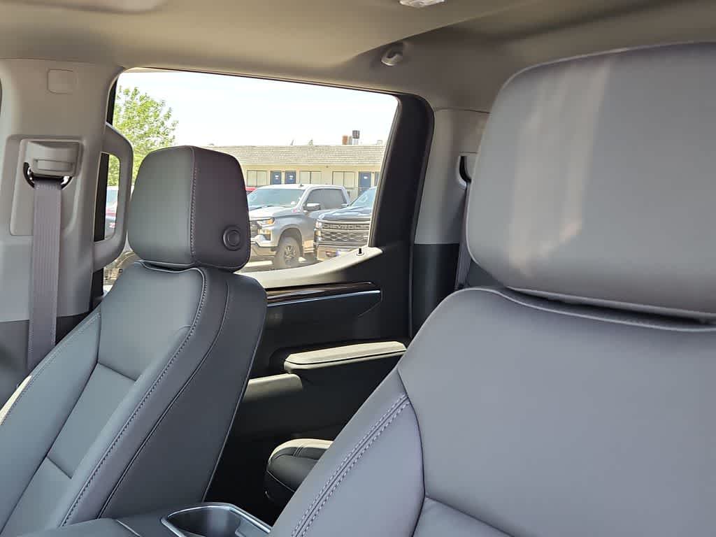 Thumbnail: 2026 Chevrolet Silverado 1500 - 15