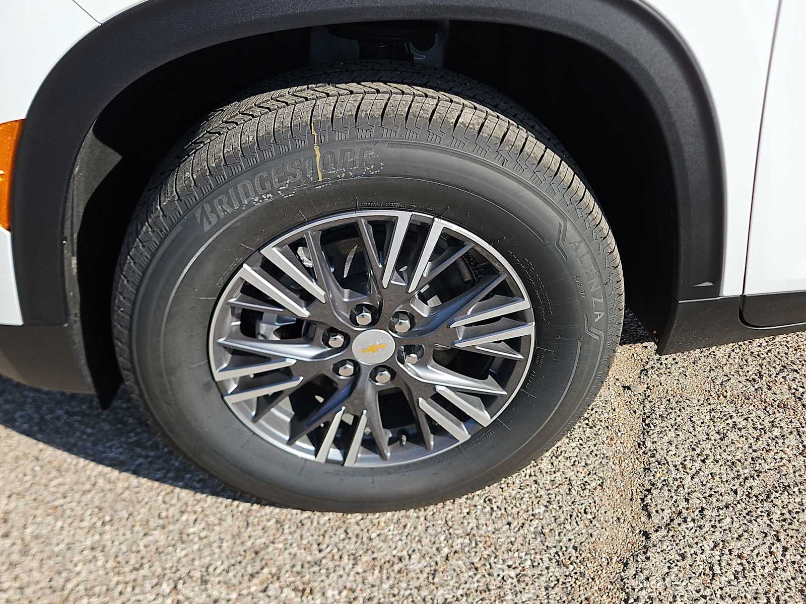 Thumbnail: 2026 Chevrolet Traverse - 12