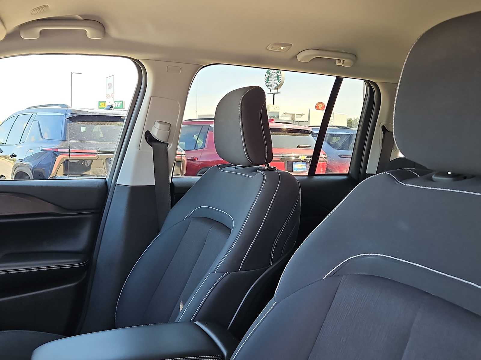 Thumbnail: 2023 Jeep Grand Cherokee - 18