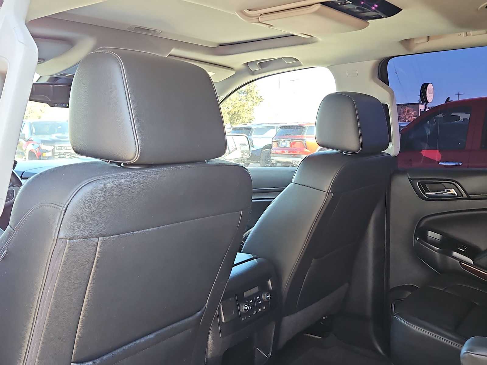 Thumbnail: 2020 GMC Yukon - 16