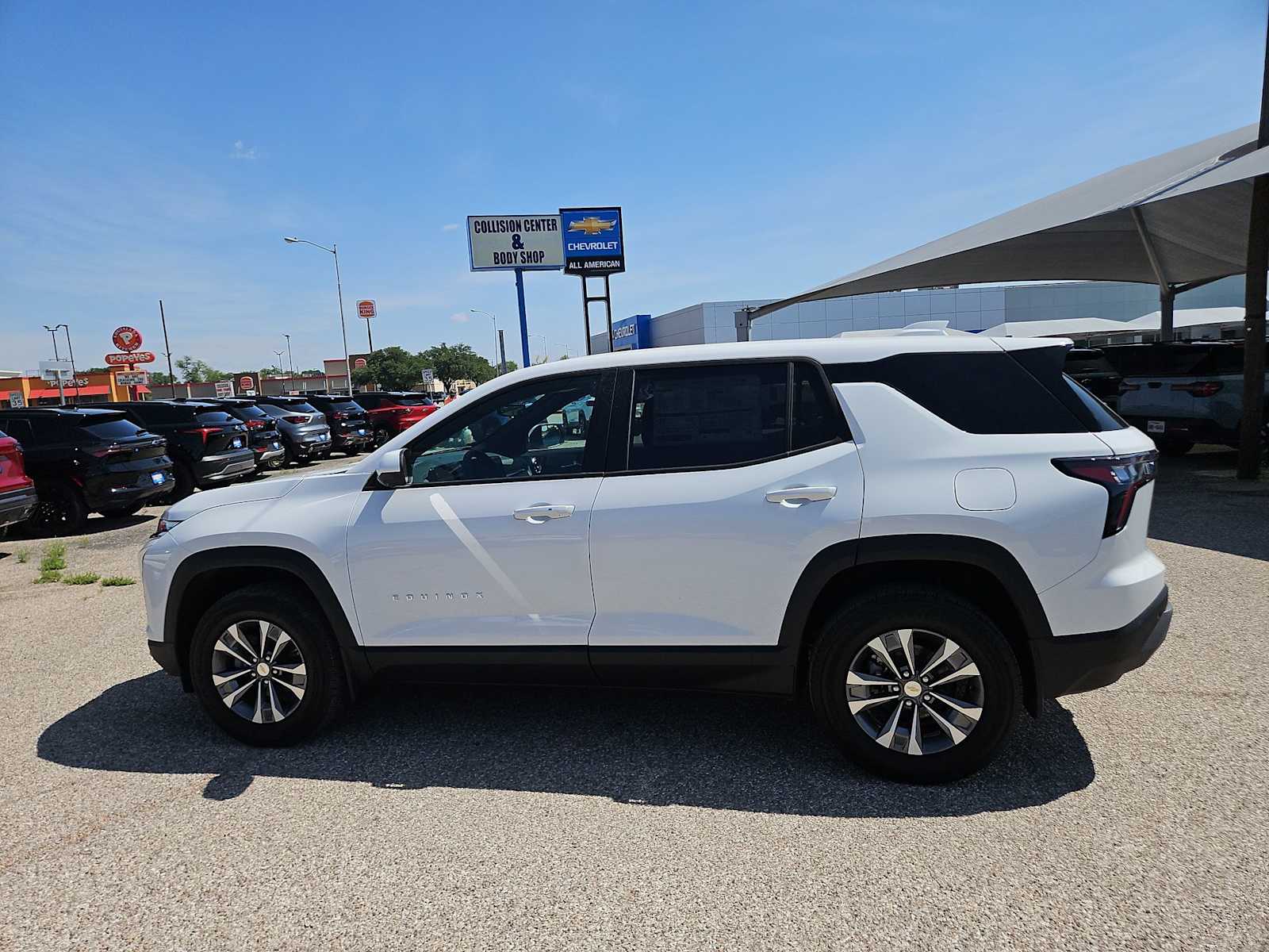 Thumbnail: 2026 Chevrolet Equinox - 5