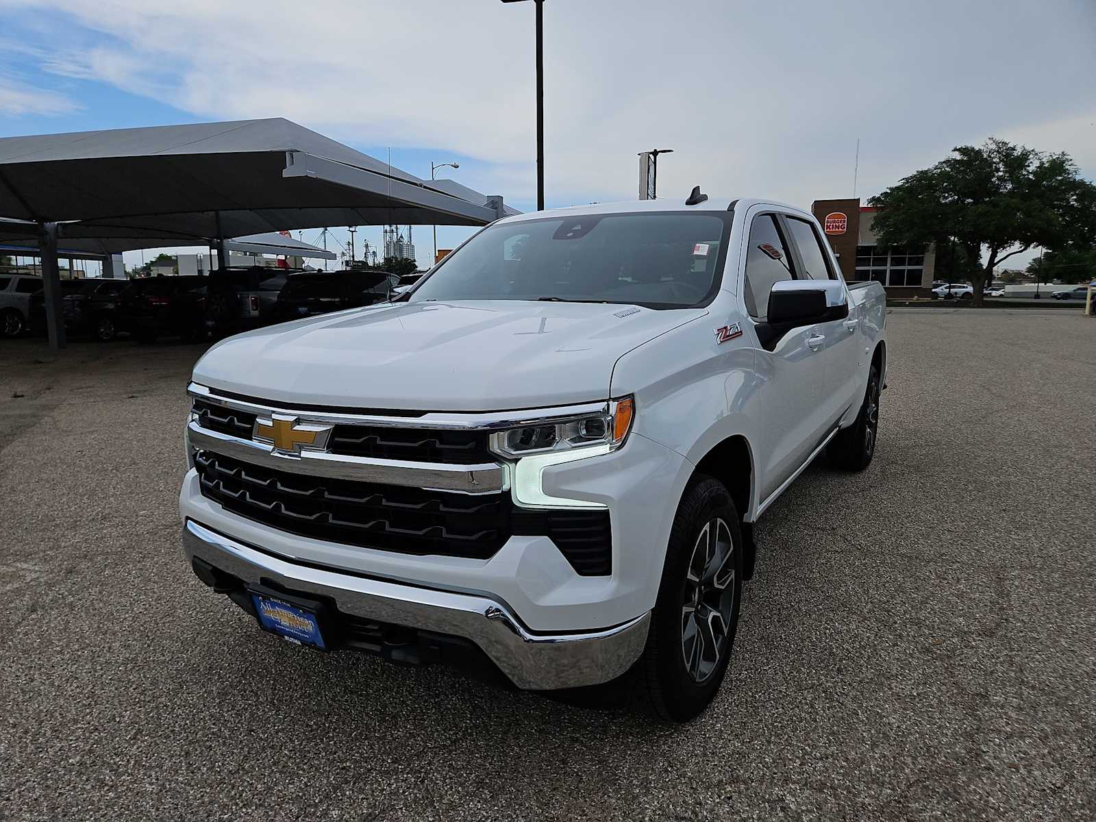 Thumbnail: 2023 Chevrolet Silverado 1500 - 4