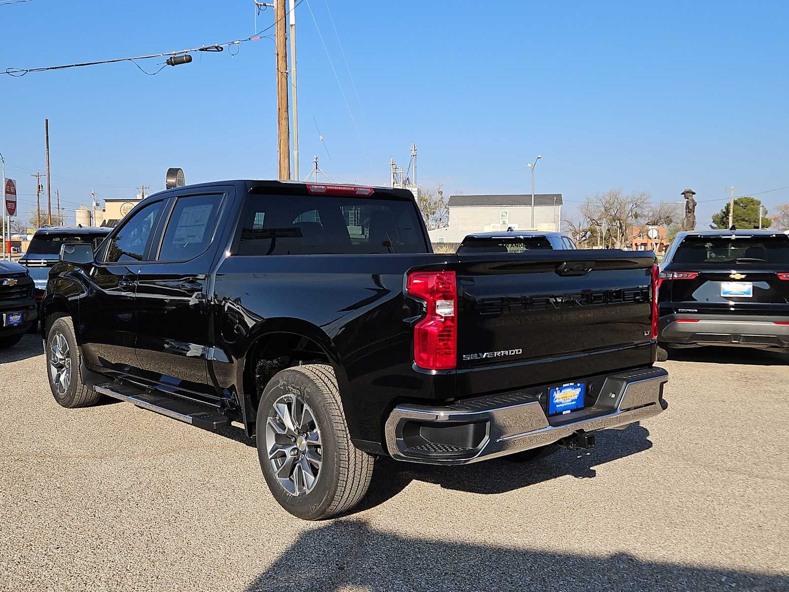 Thumbnail: 2026 Chevrolet Silverado 1500 - 6