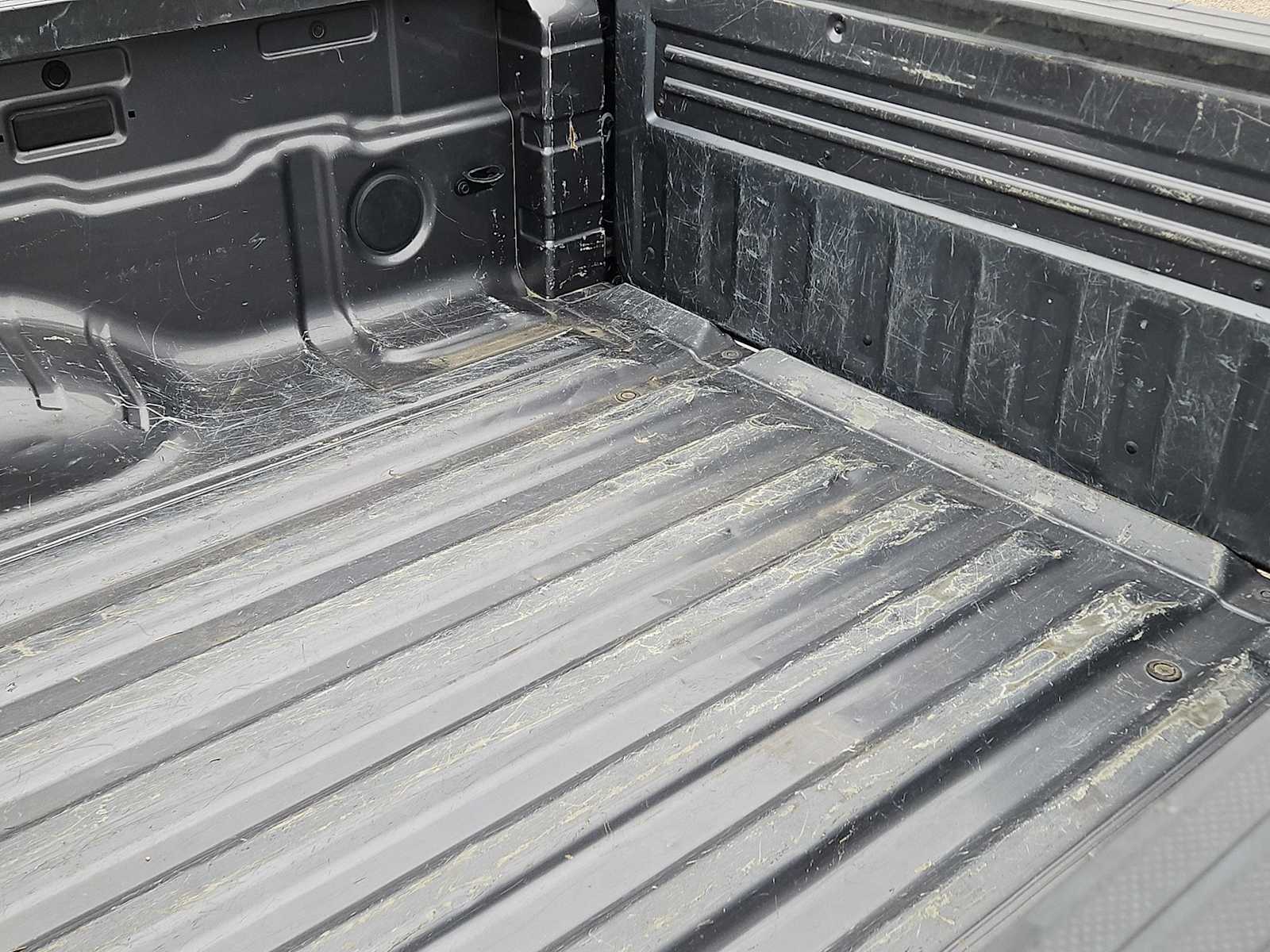 Thumbnail: 2022 Nissan Frontier - 23