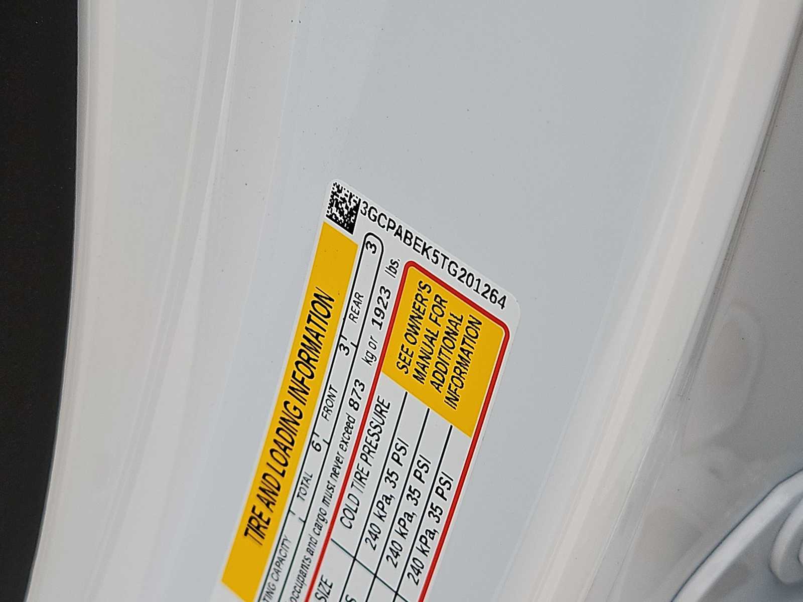 Thumbnail: 2026 Chevrolet Silverado 1500 - 25