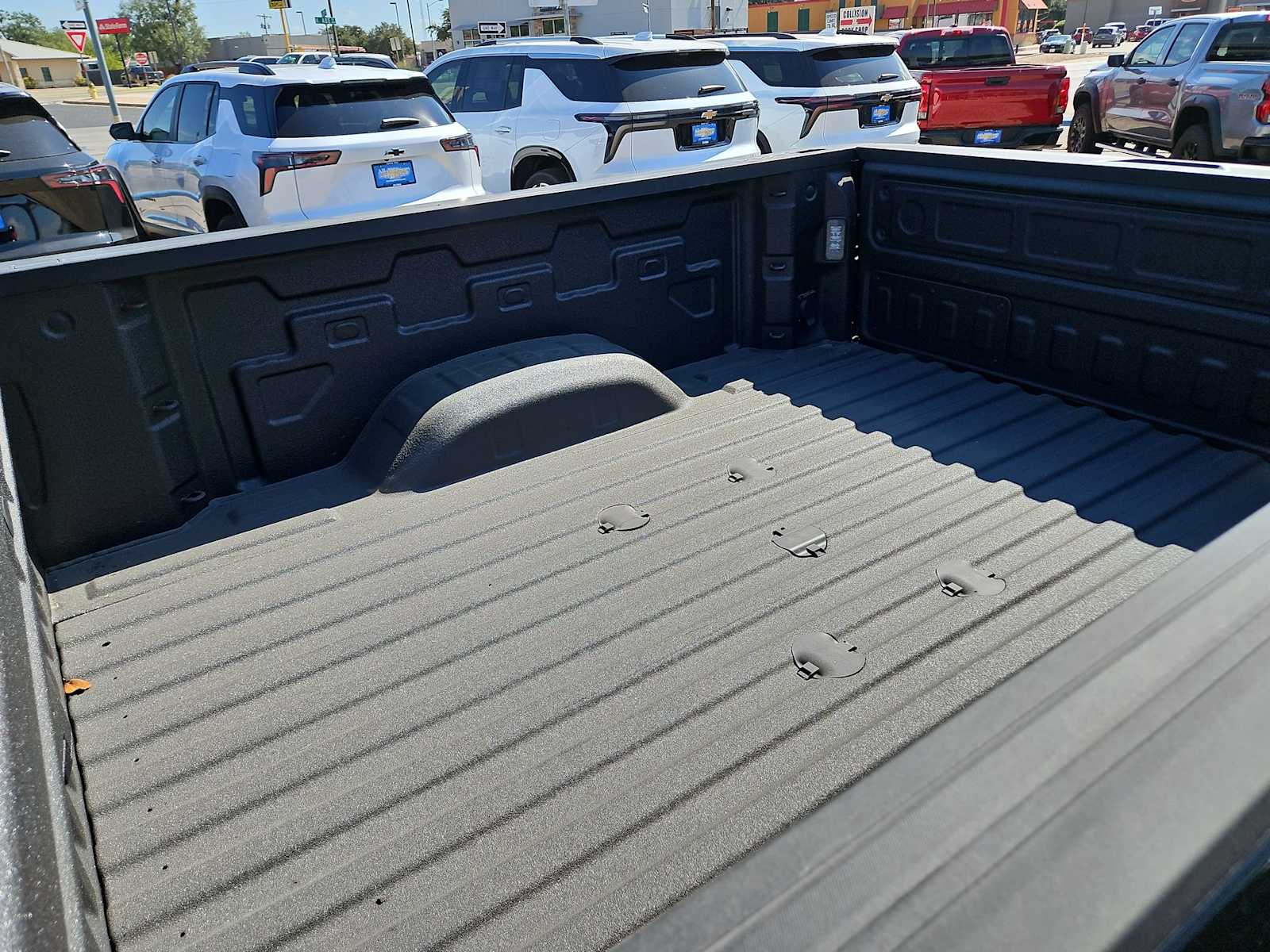 Thumbnail: 2026 Chevrolet Silverado 2500 - 23