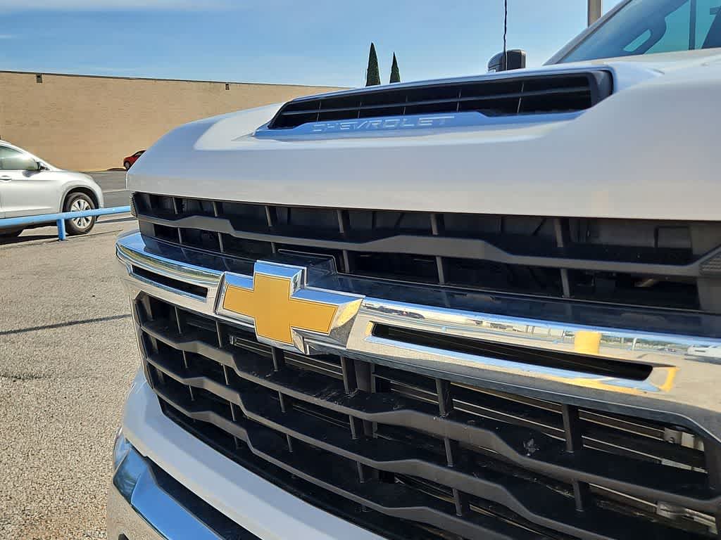Thumbnail: 2025 Chevrolet Silverado 2500 - 12