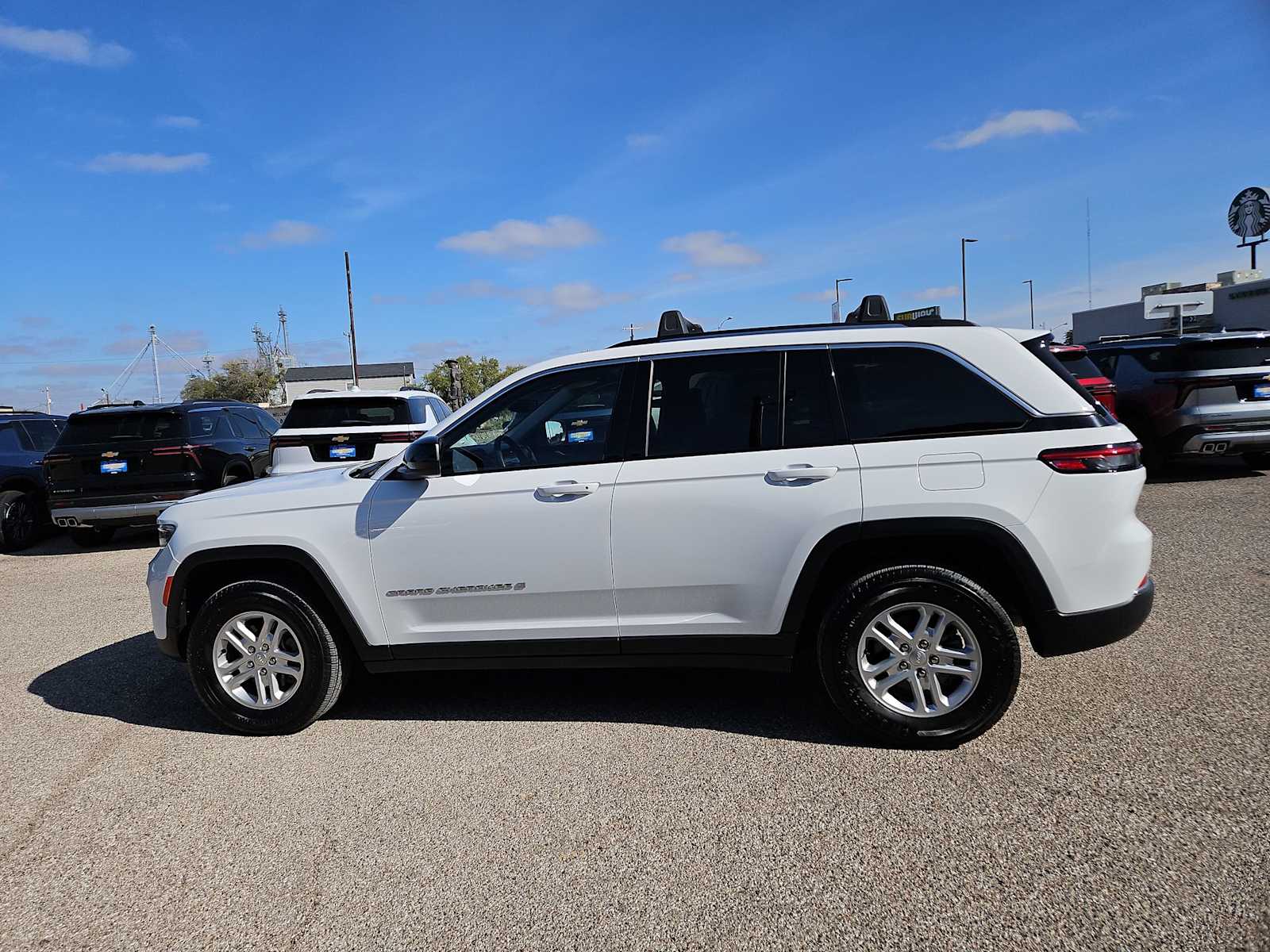 Thumbnail: 2023 Jeep Grand Cherokee - 5