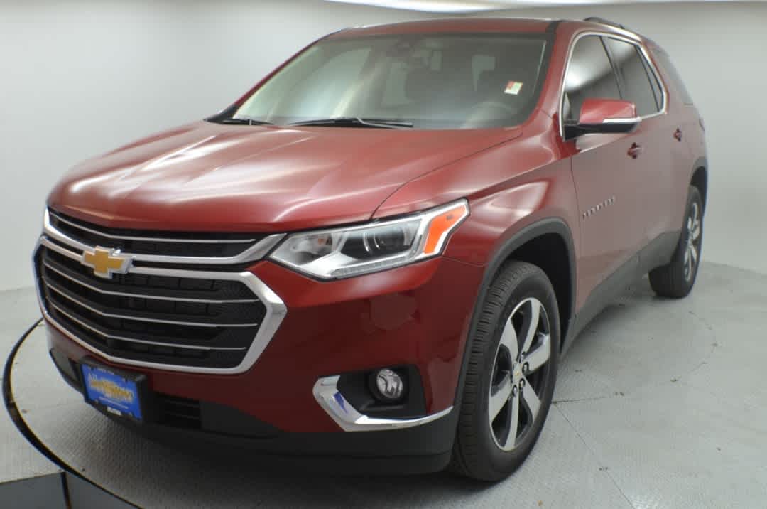 Thumbnail: 2020 Chevrolet Traverse - 4