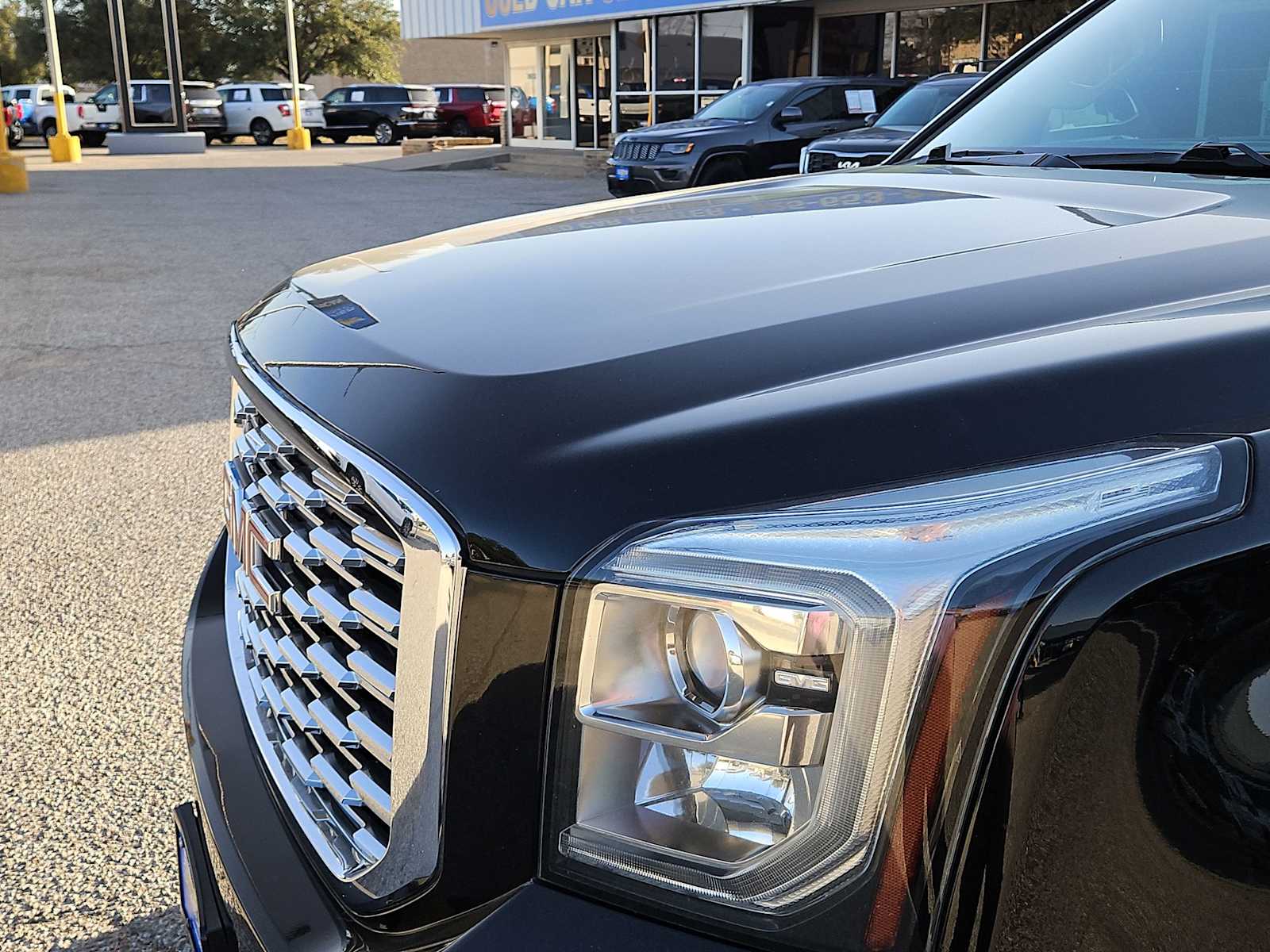 Thumbnail: 2018 GMC Yukon - 8