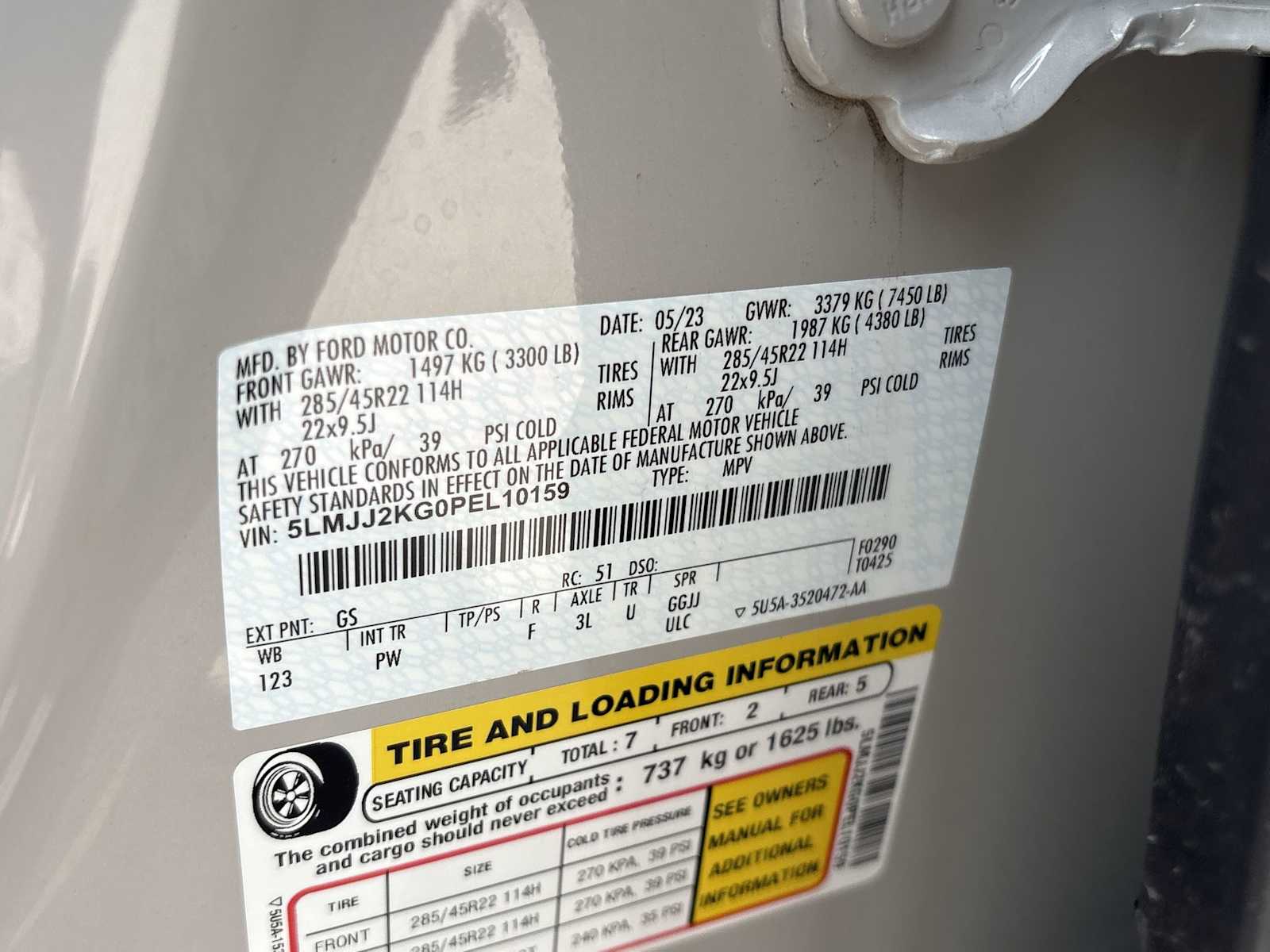 Thumbnail: 2023 Lincoln Navigator - 25