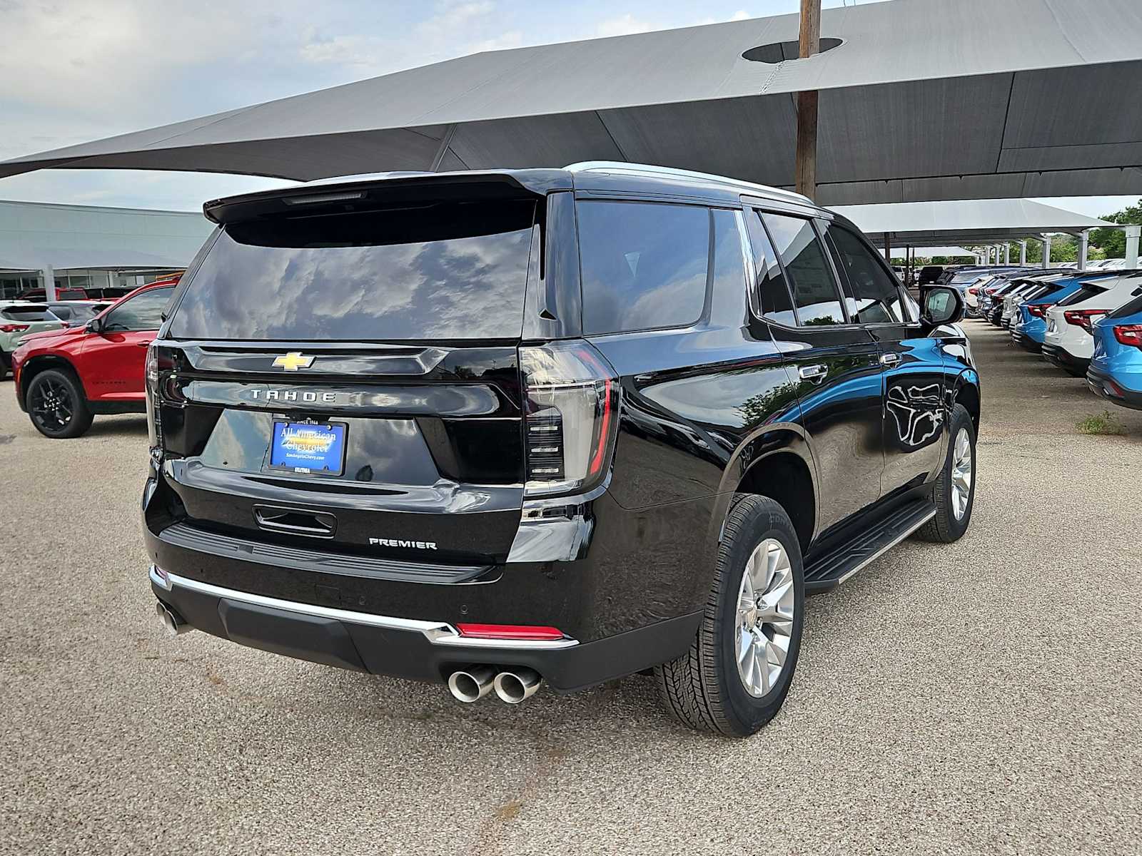 Thumbnail: 2026 Chevrolet Tahoe - 8