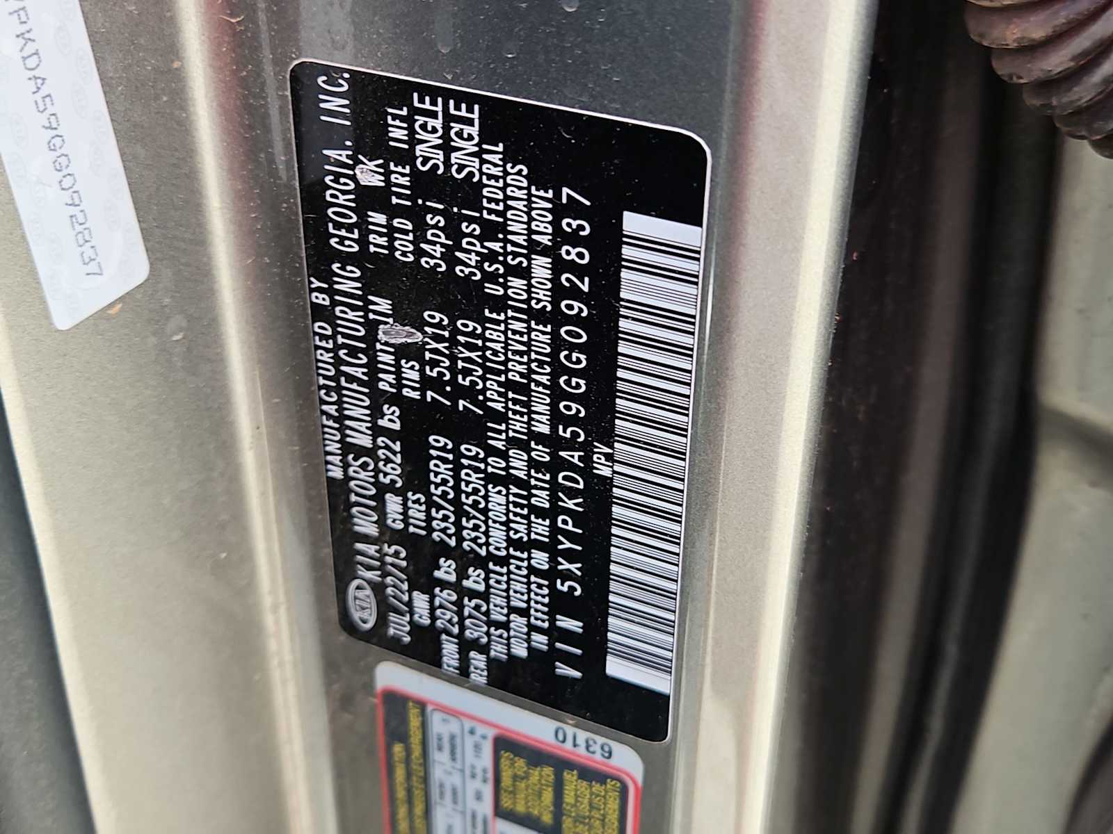 Thumbnail: 2016 Kia Sorento - 25