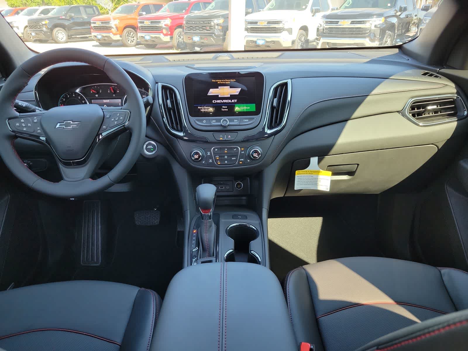 Thumbnail: 2024 Chevrolet Equinox - 10