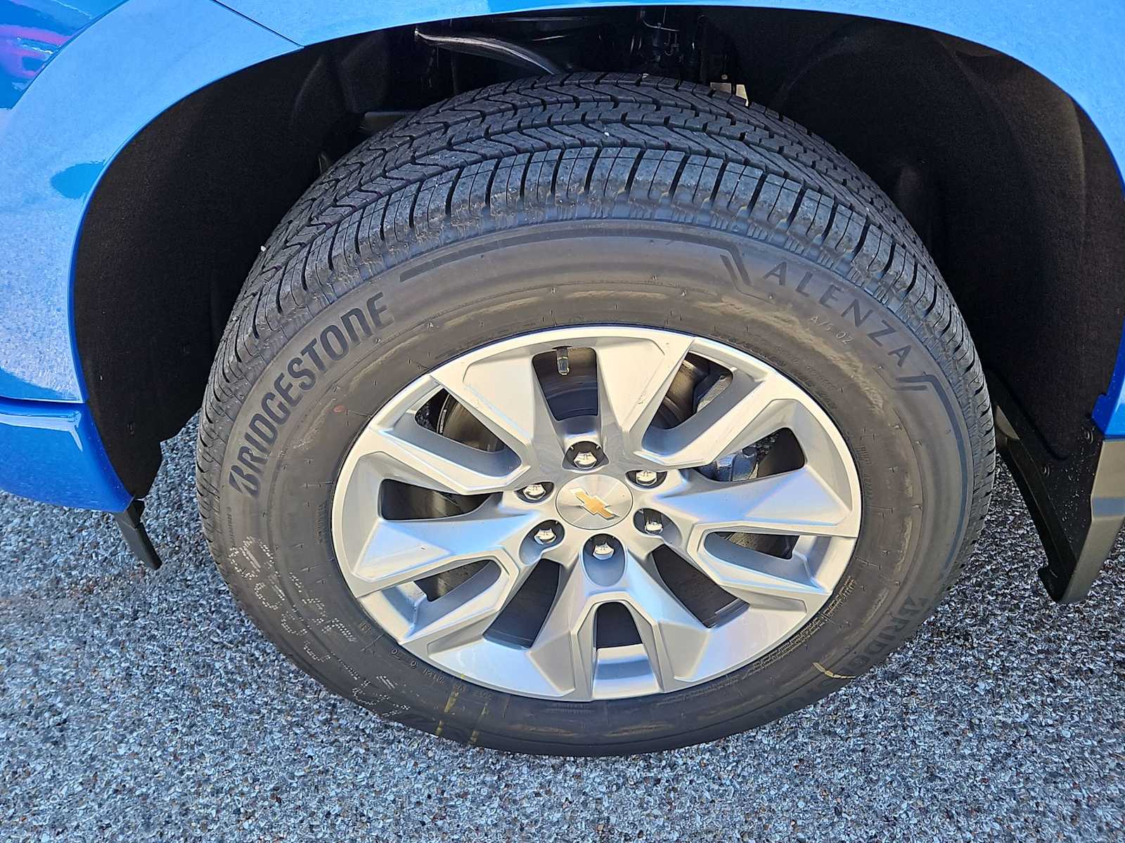 Thumbnail: 2026 Chevrolet Silverado 1500 - 12