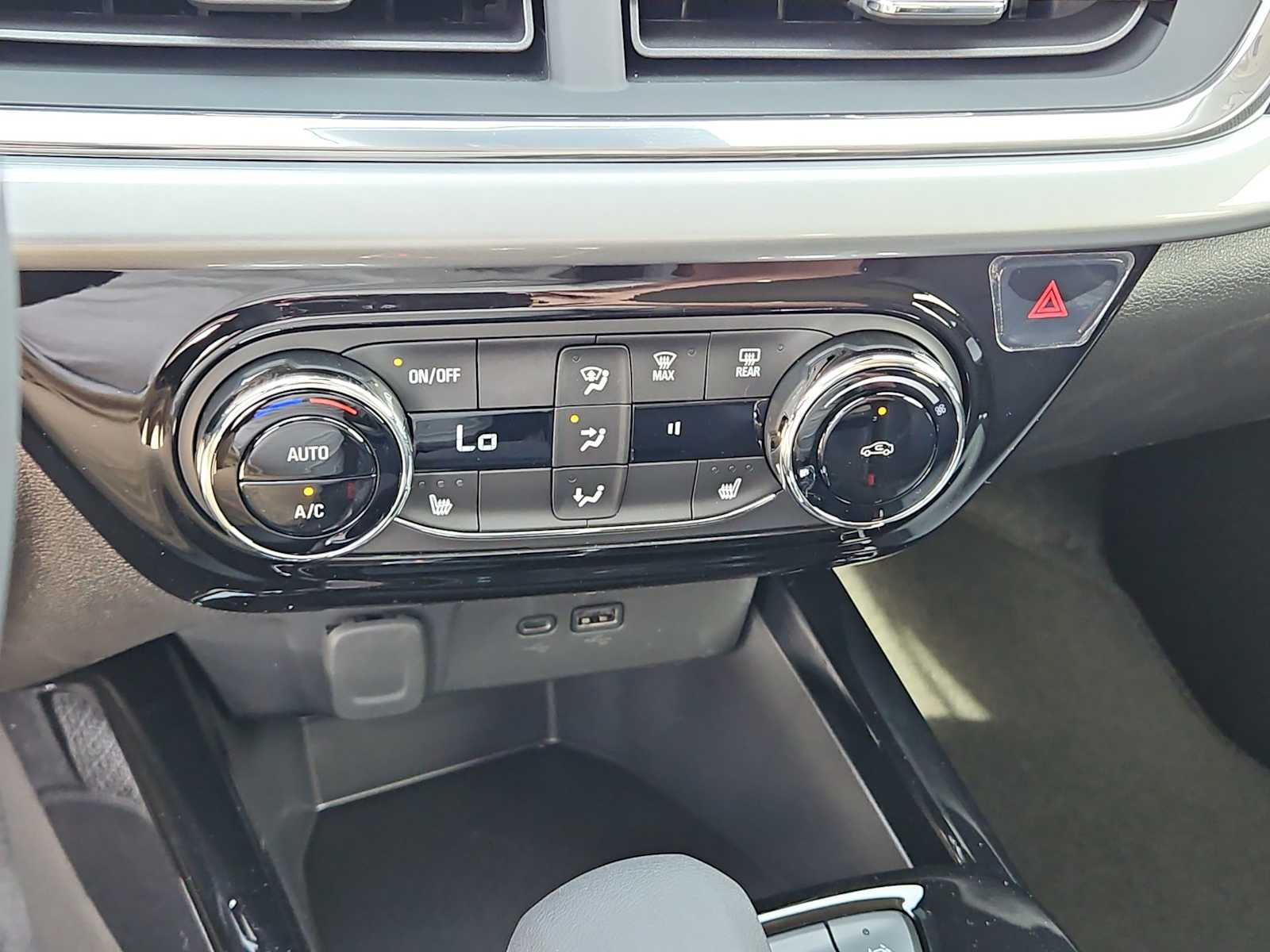 Thumbnail: 2026 Chevrolet Trax - 24