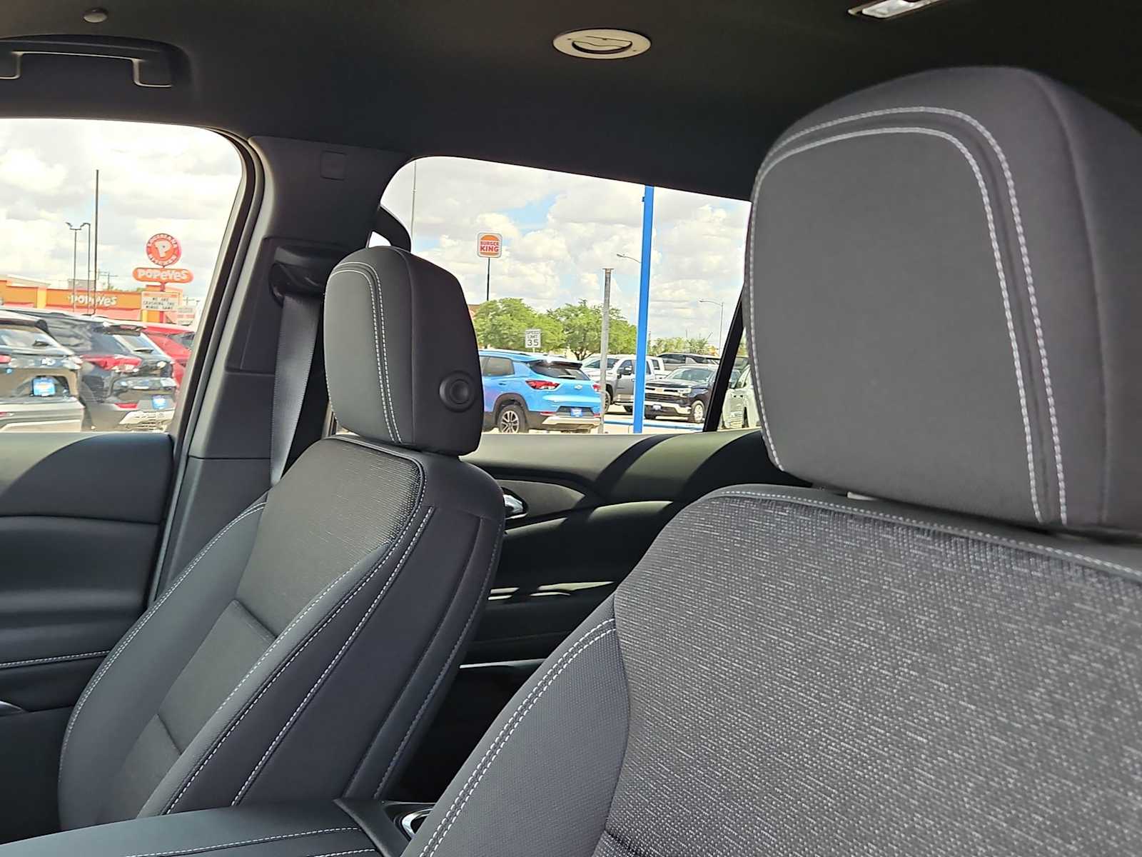 Thumbnail: 2026 Chevrolet Traverse - 15