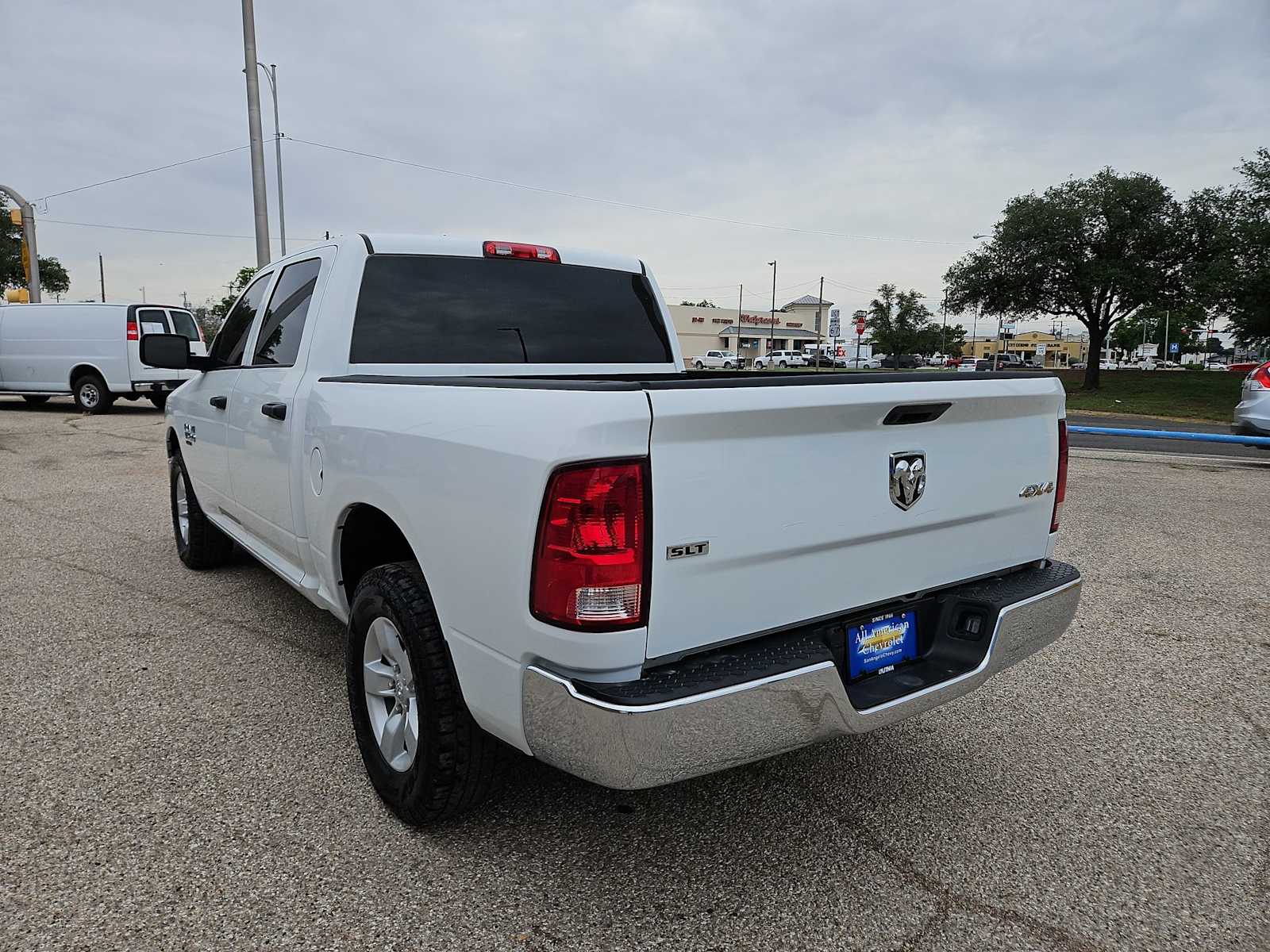 Thumbnail: 2023 RAM 1500 Classic - 6
